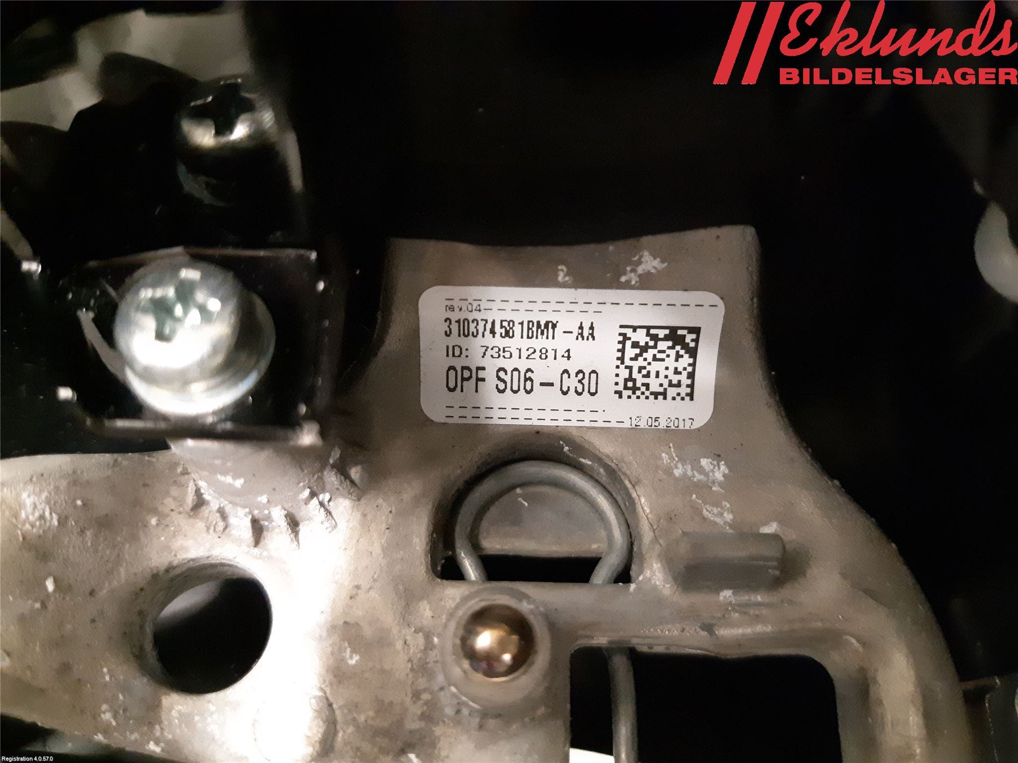 Toyota YARIS XP130 15-20 Ratt