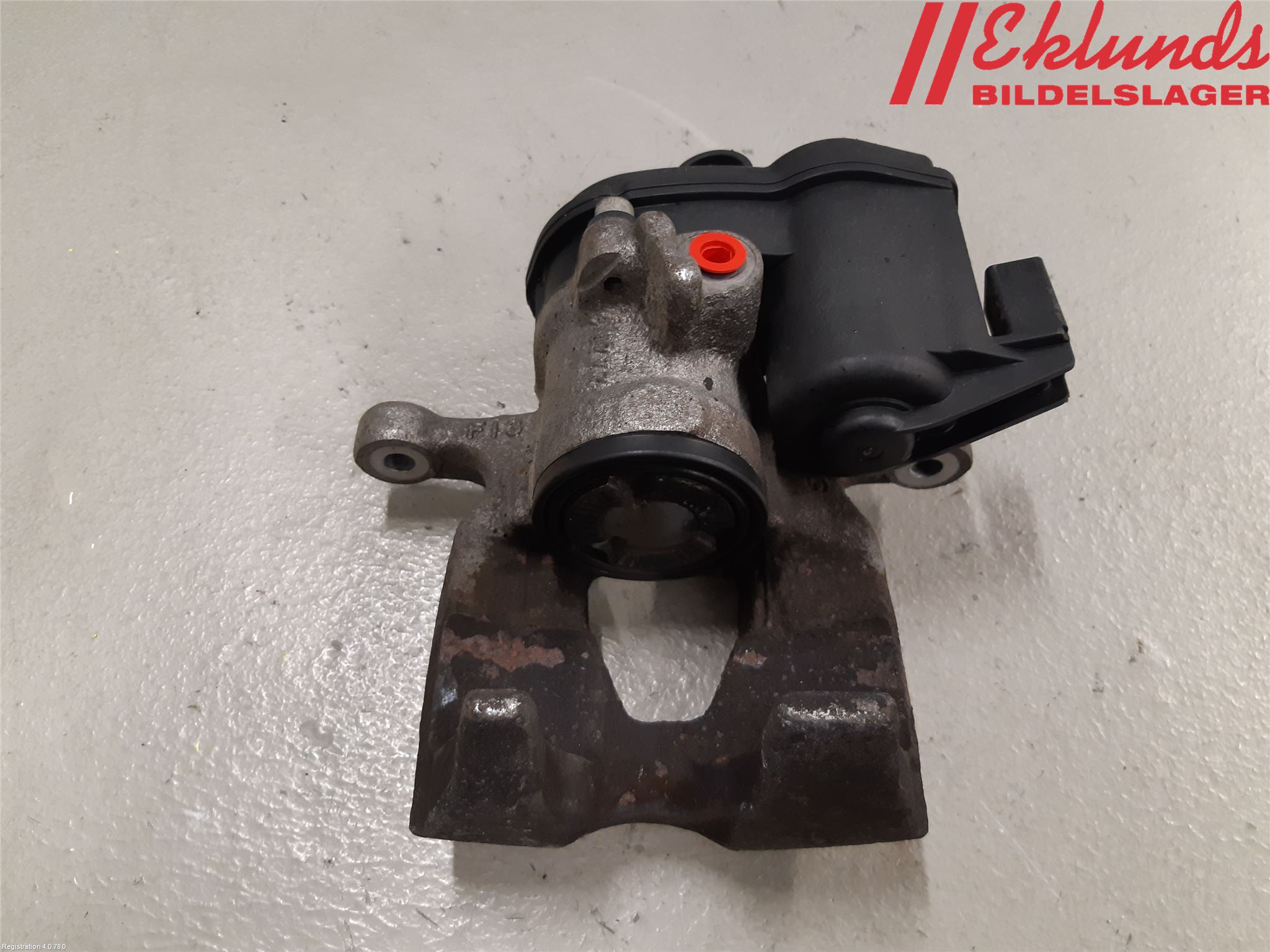 Audi A4/S4 B9 16-19 Bromsok Bak Höger