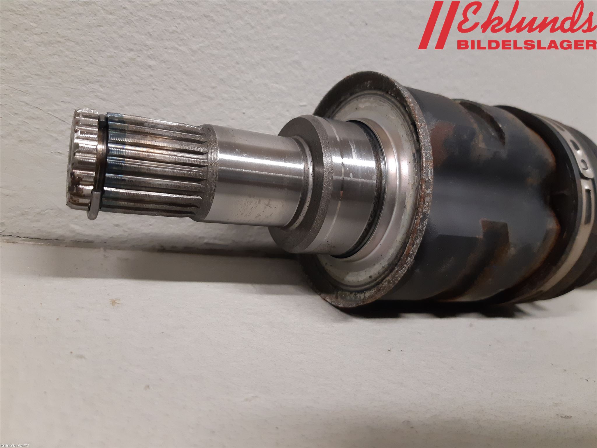 Toyota RAV4 19- Drivaxel Bak Höger