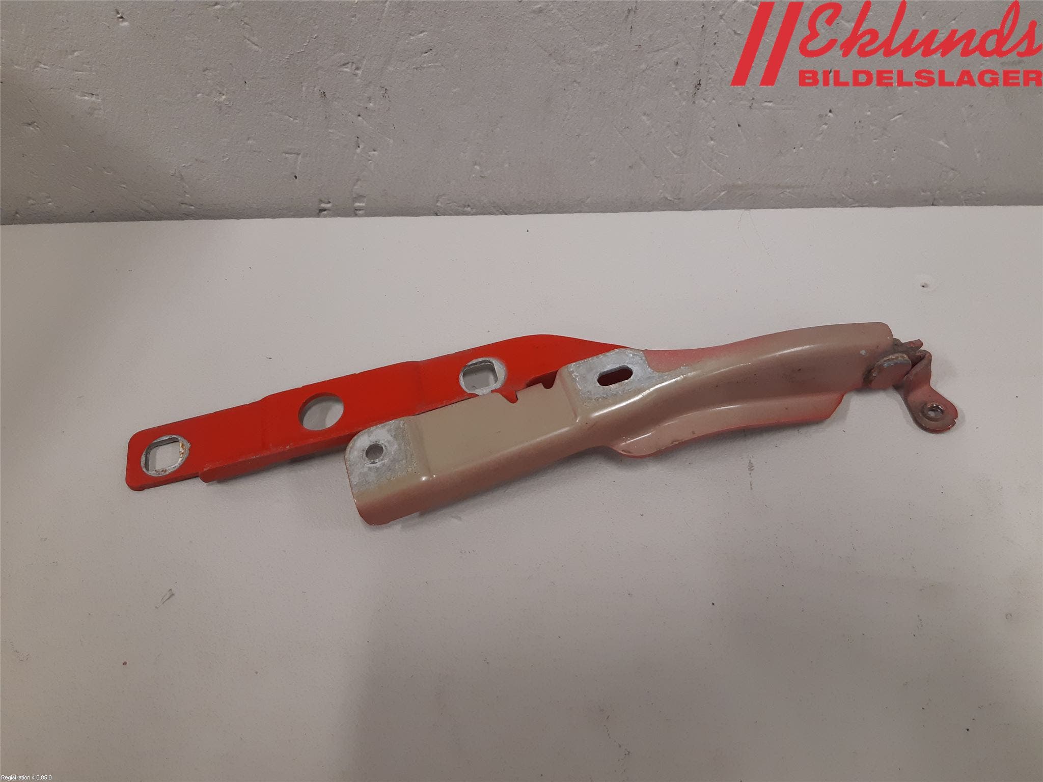 Citroen C4 CACTUS 14-20 Huvgångjärn