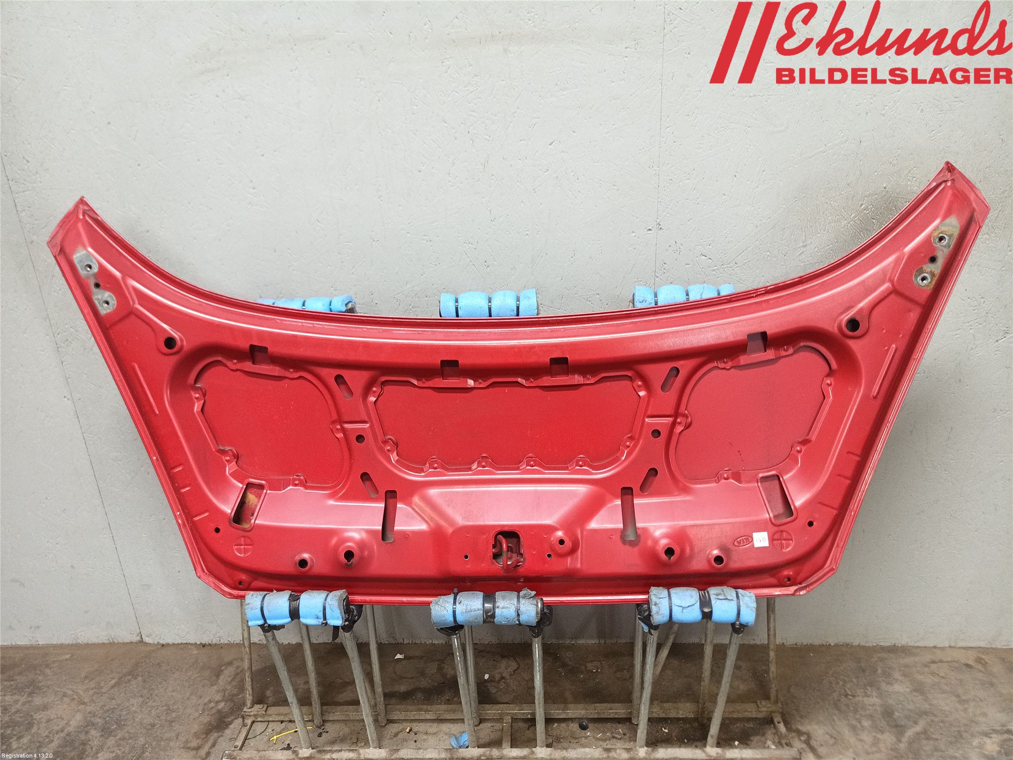 Kia VENGA 10-19 Huv Fram