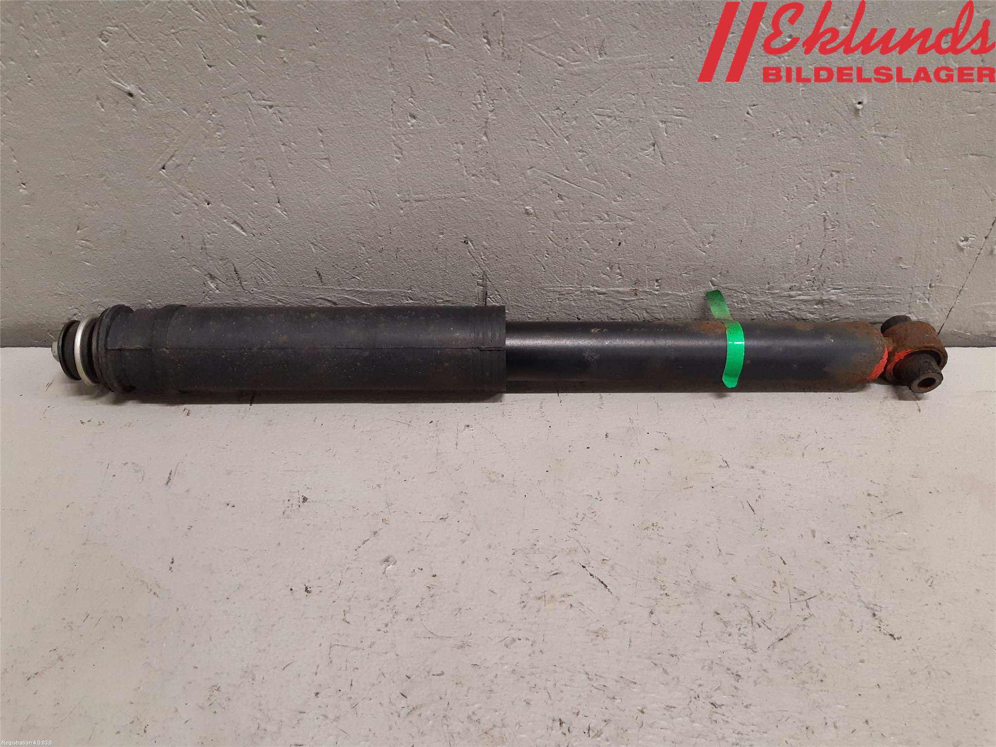 Toyota AURIS 13-19 Stötdämpare Bak