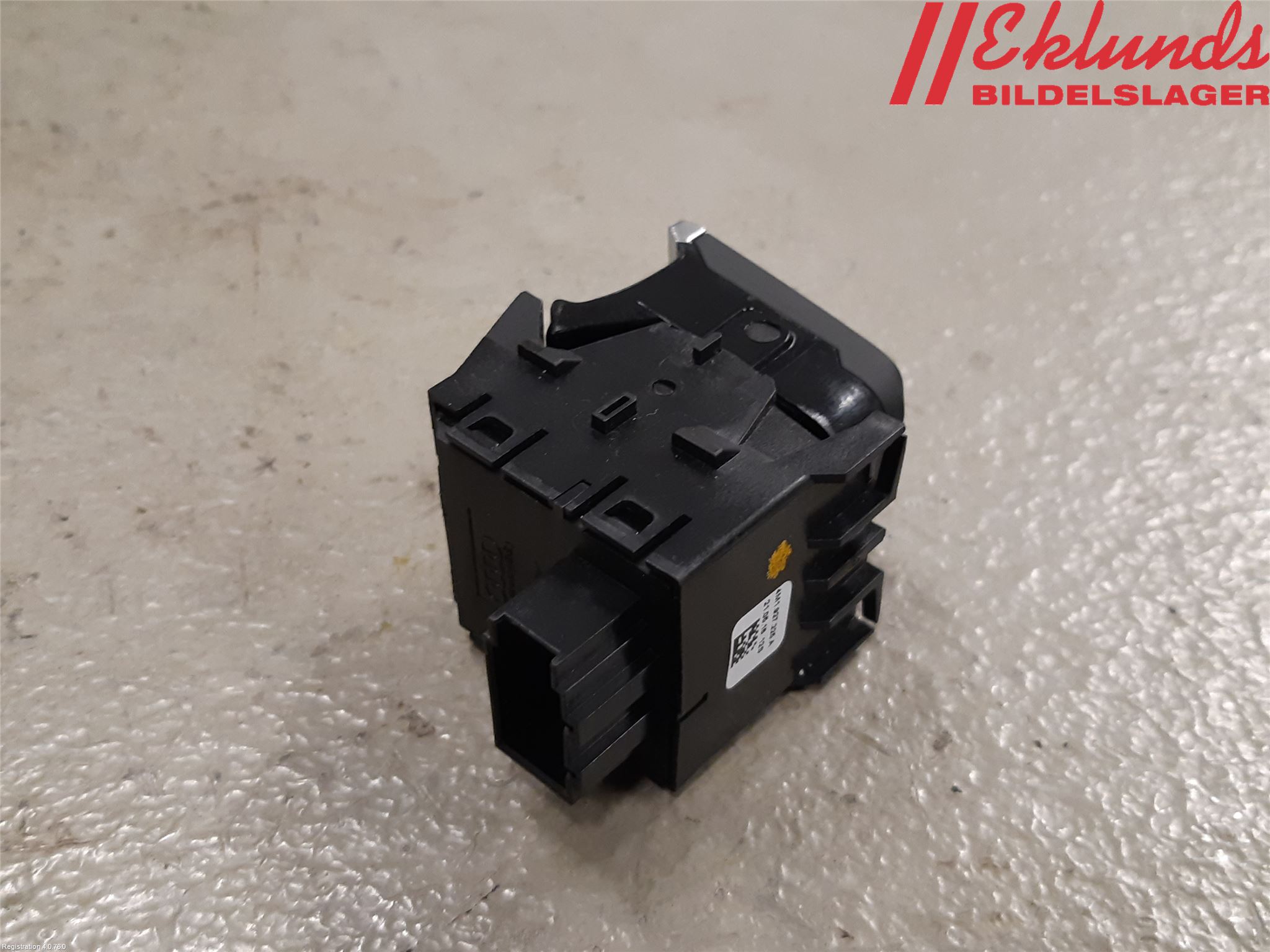 Audi A4/S4 B9 16-19 Strömställare Parkeringsbroms