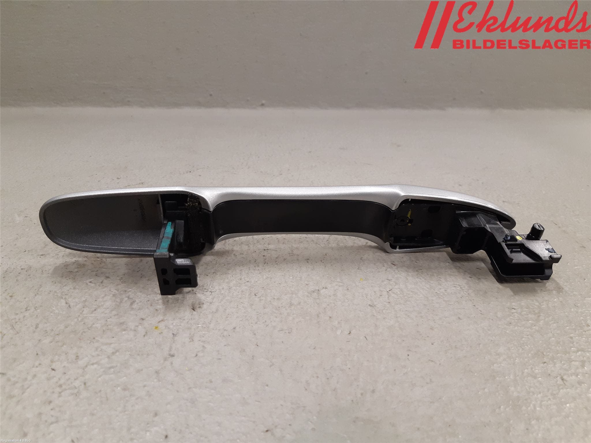 Toyota YARIS XP21 20- Dörrhandtag Yttre Hö