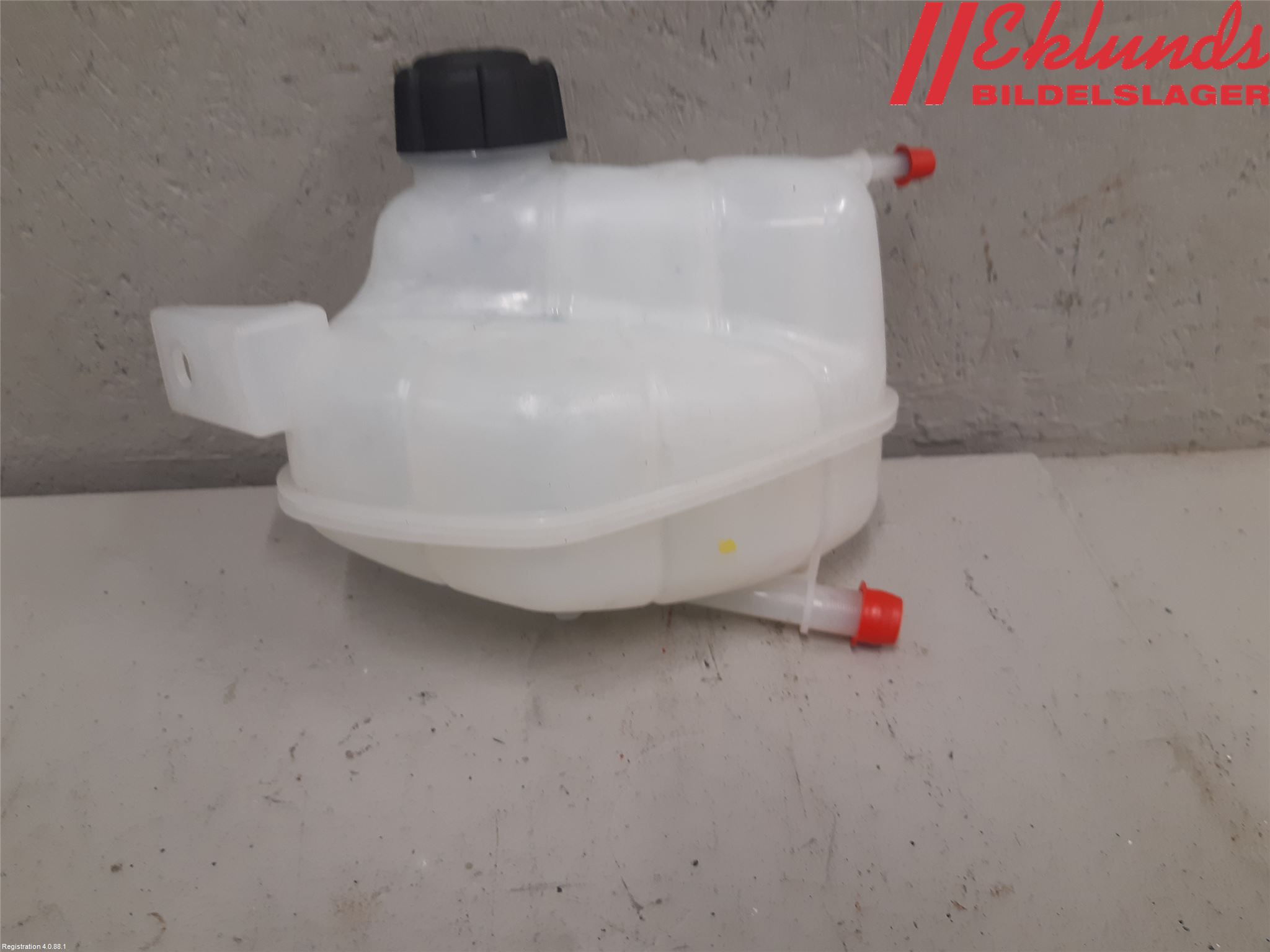Nissan QASHQAI 14-17 Expansionstank