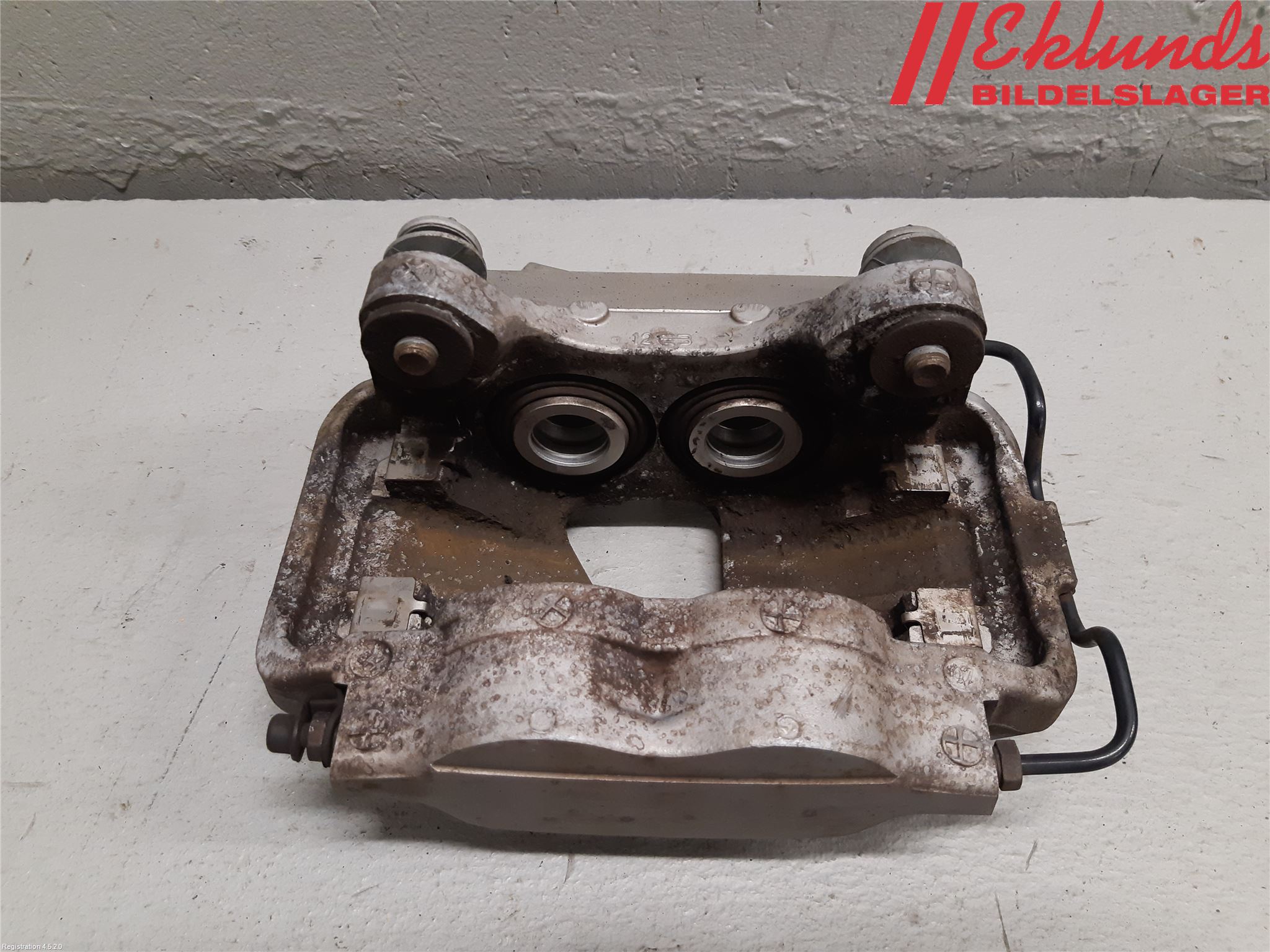 BMW 3 G20/G21/G80/G81 19- Bromsok Fram Höger
