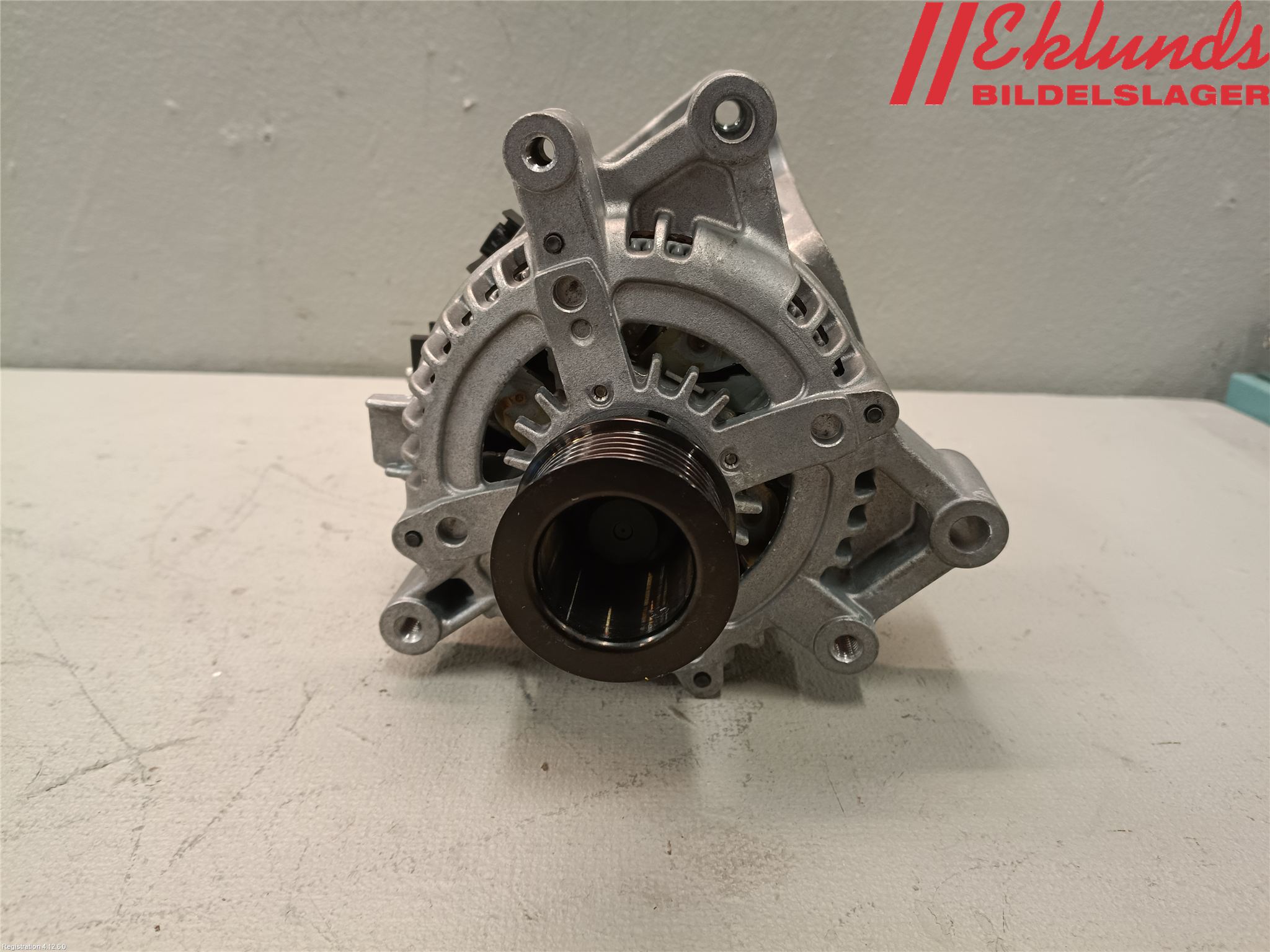 BMW 5 G30/G31/F90 17-23 Generator