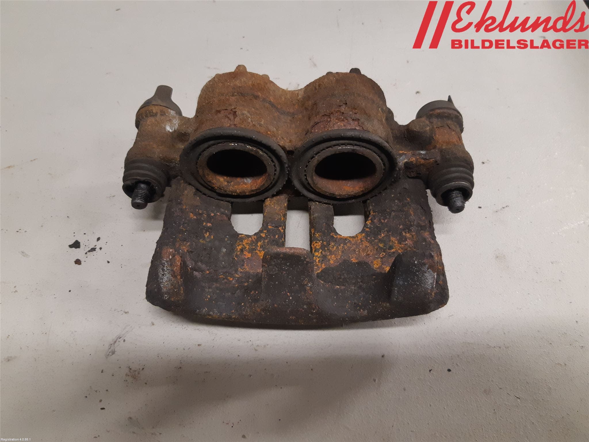 Opel MOVANO B 10-22 Bromsok Fram Höger