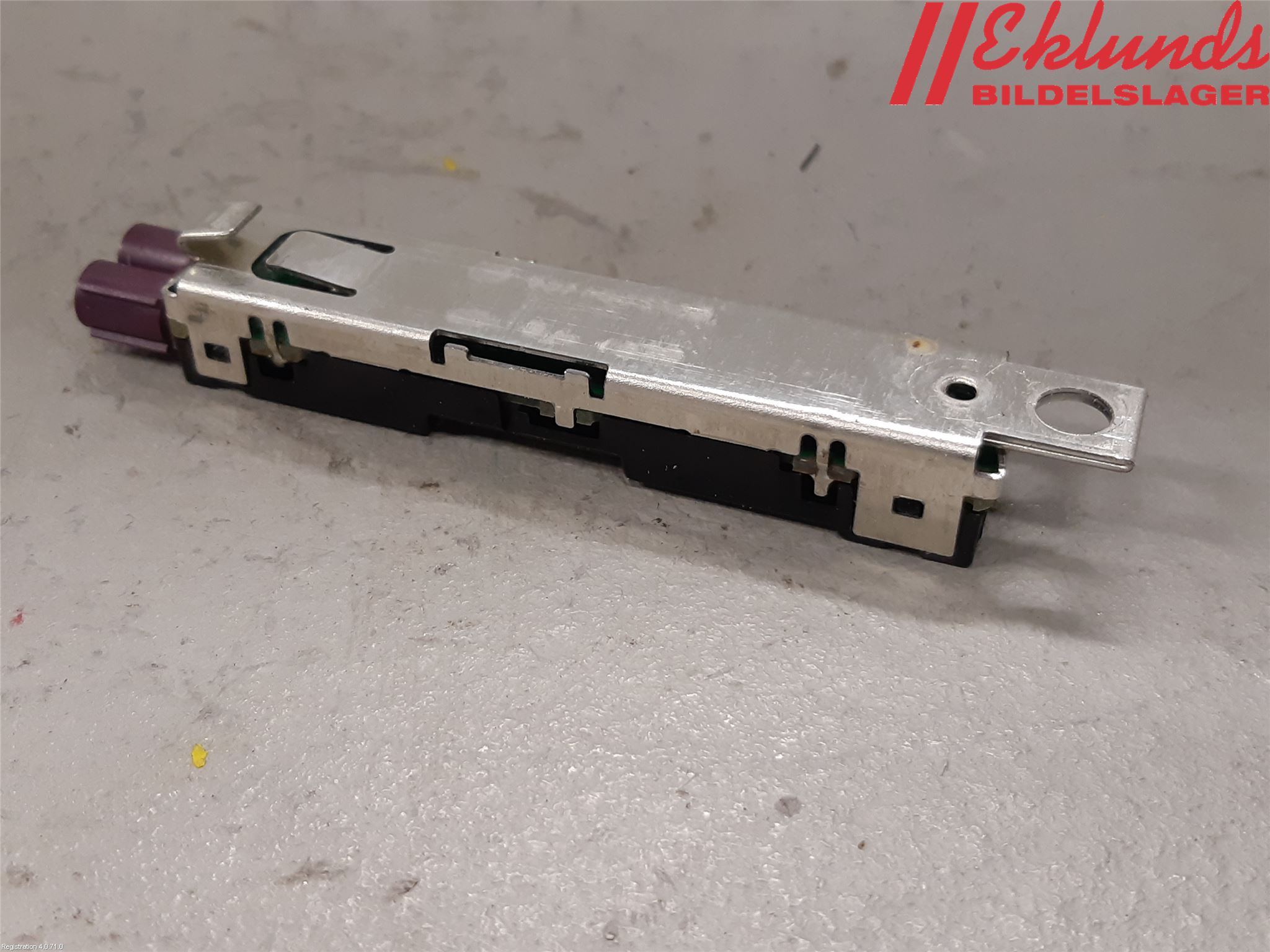 Audi A6 ALLROAD 12-18 Antennförstärkare