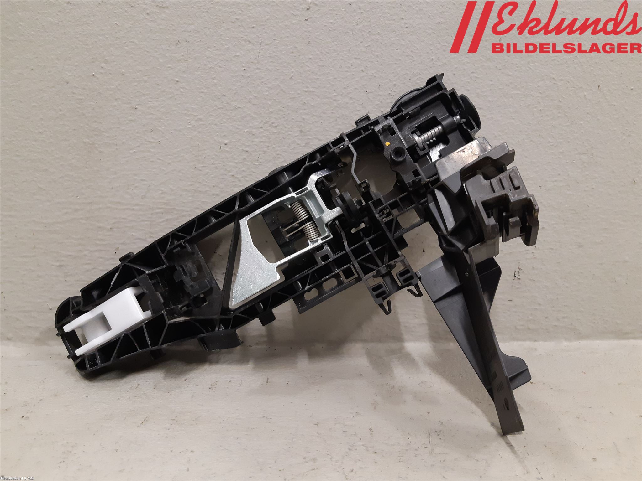 Mercedes-Benz MB E-KLASS (W213) 16-23 Dörrhandtag Yttre Hö