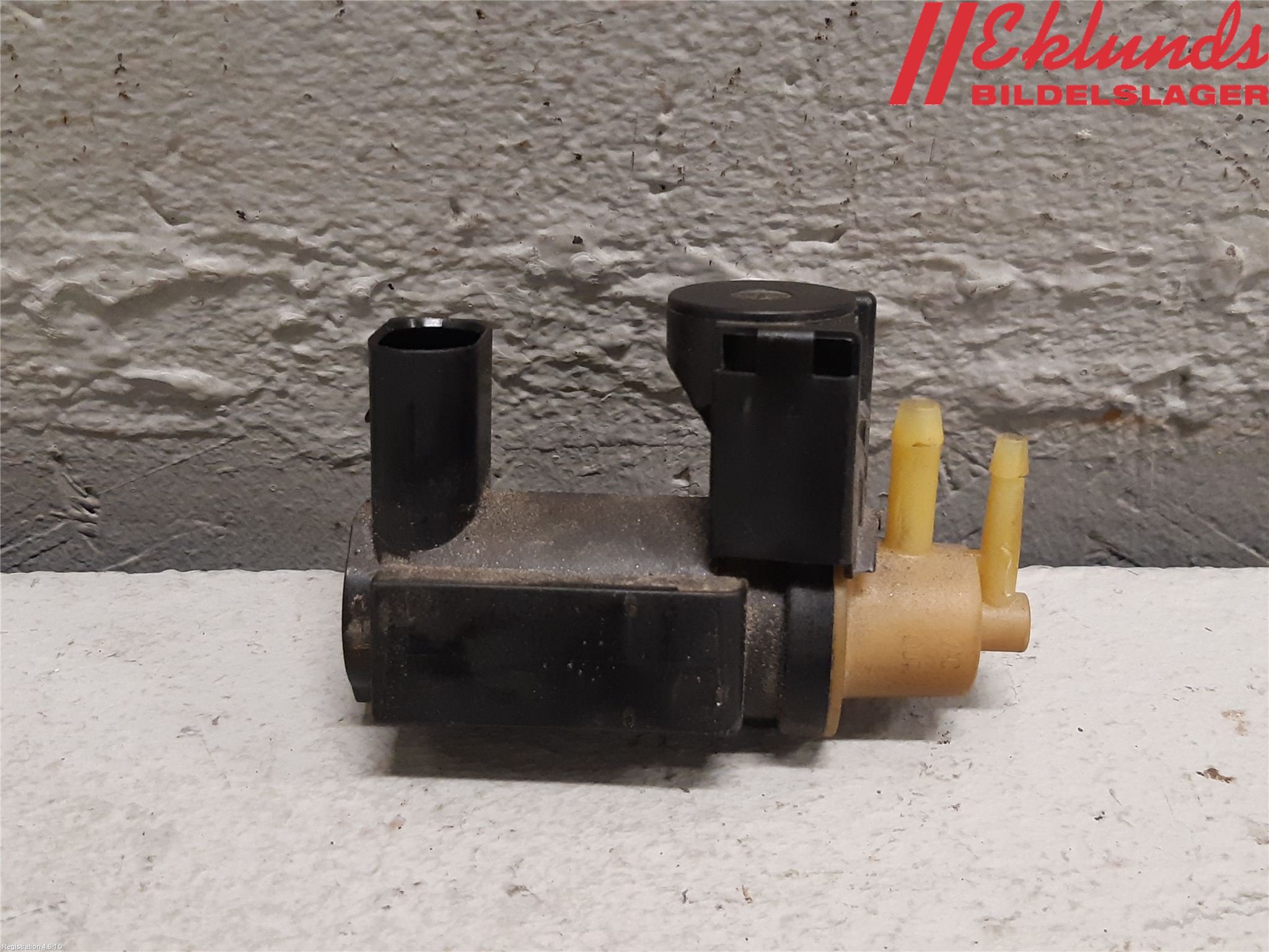 Volvo V90 17->> Vakuumventil