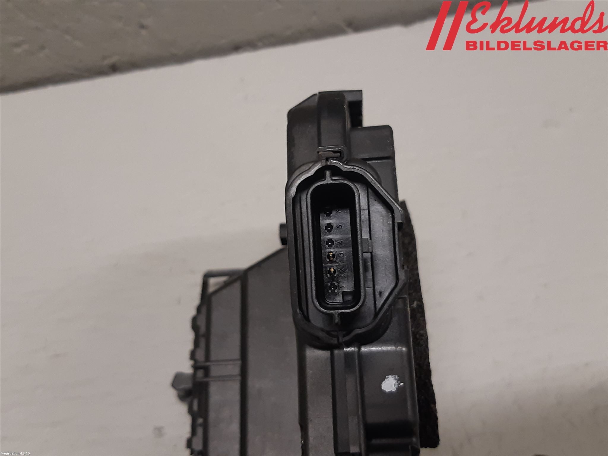 Nissan MICRA 17- Låskista-Dörrlås