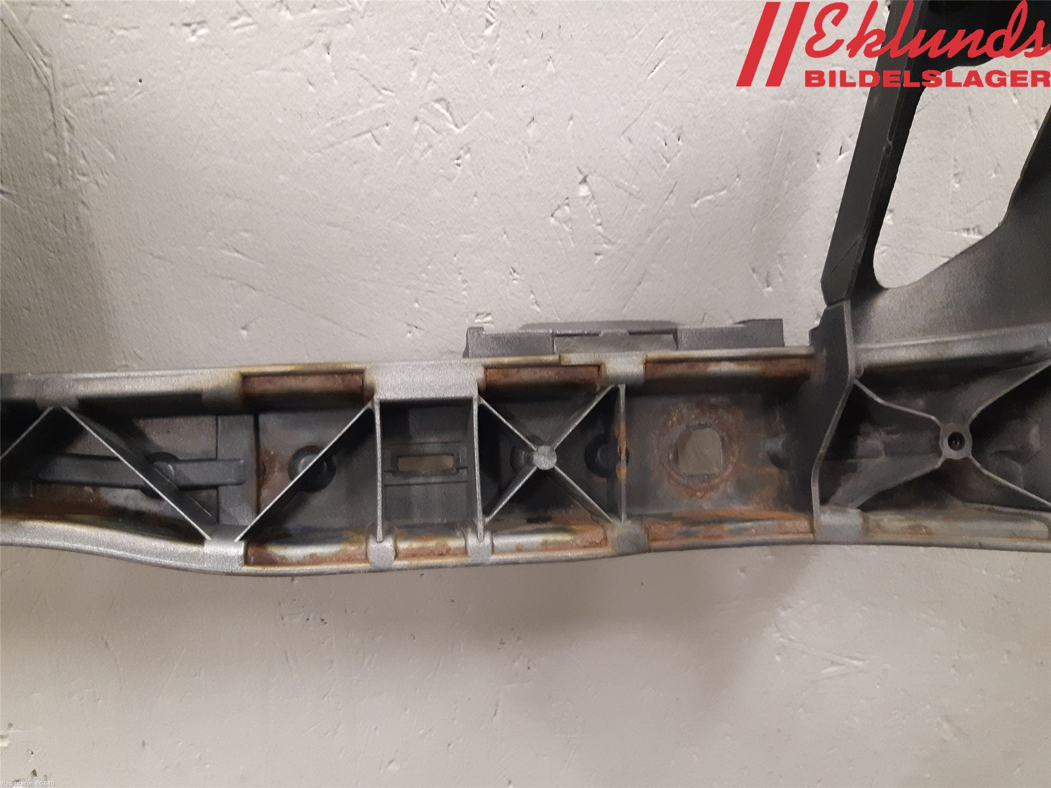 Ford MONDEO 07-15 Frontplåt