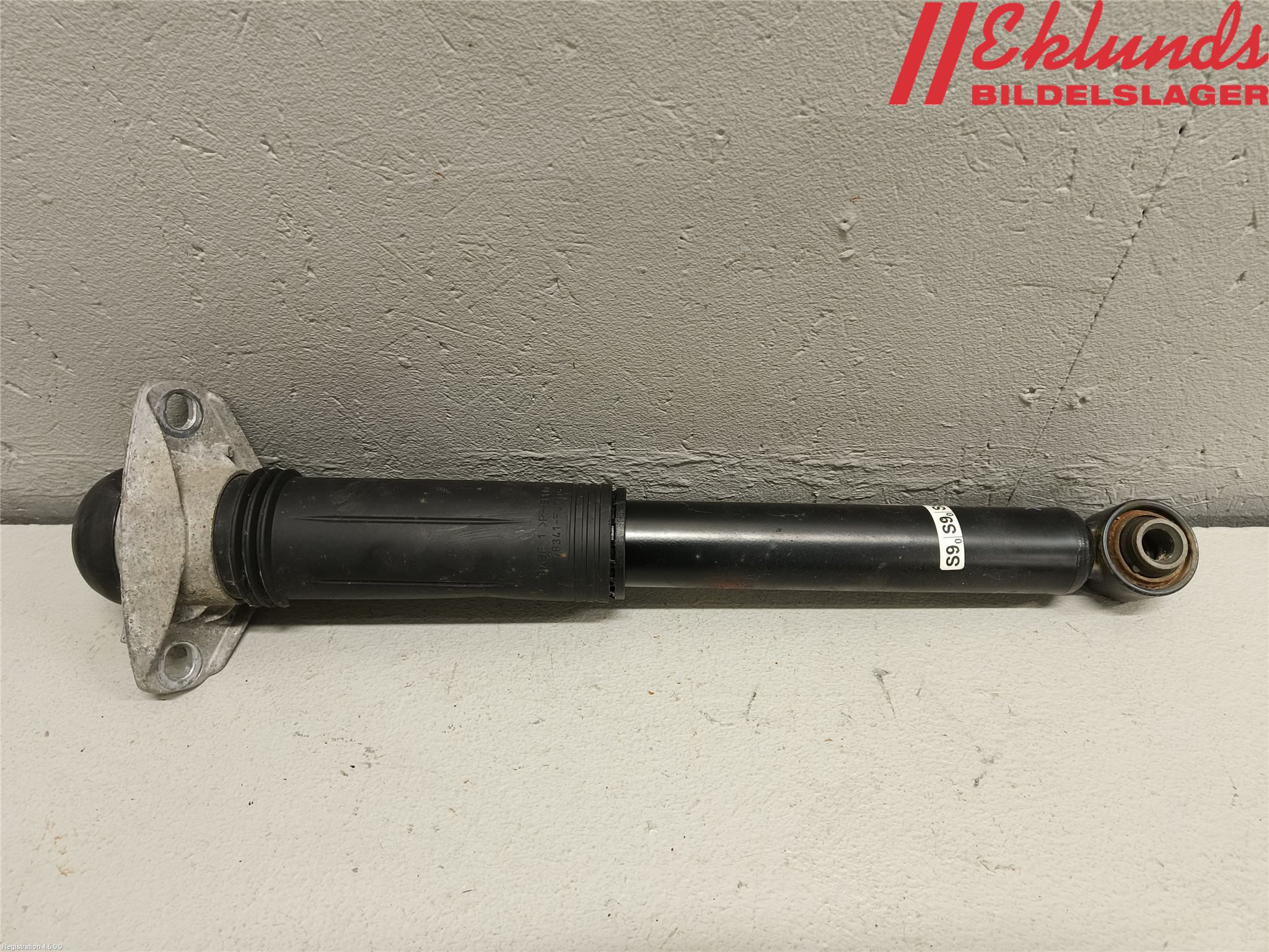 Toyota COROLLA 19- Stötdämpare Bak