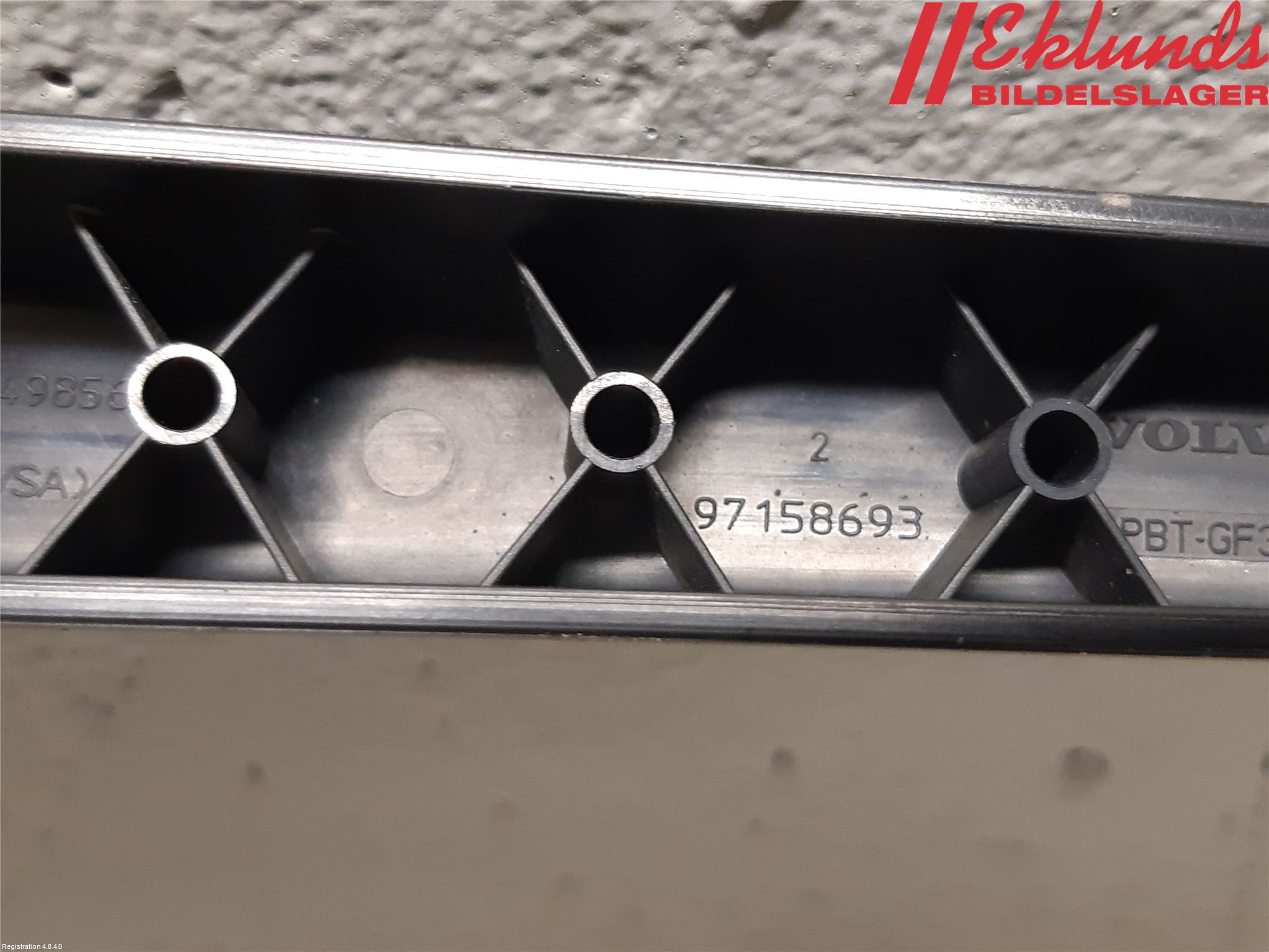 Volvo XC90/RECHARGE 16- Torkararm-Bakruta