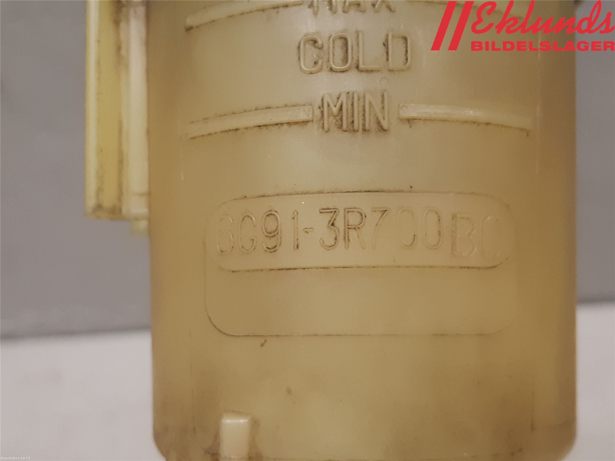 Volvo V70 08-13 Styrservooljebehållare