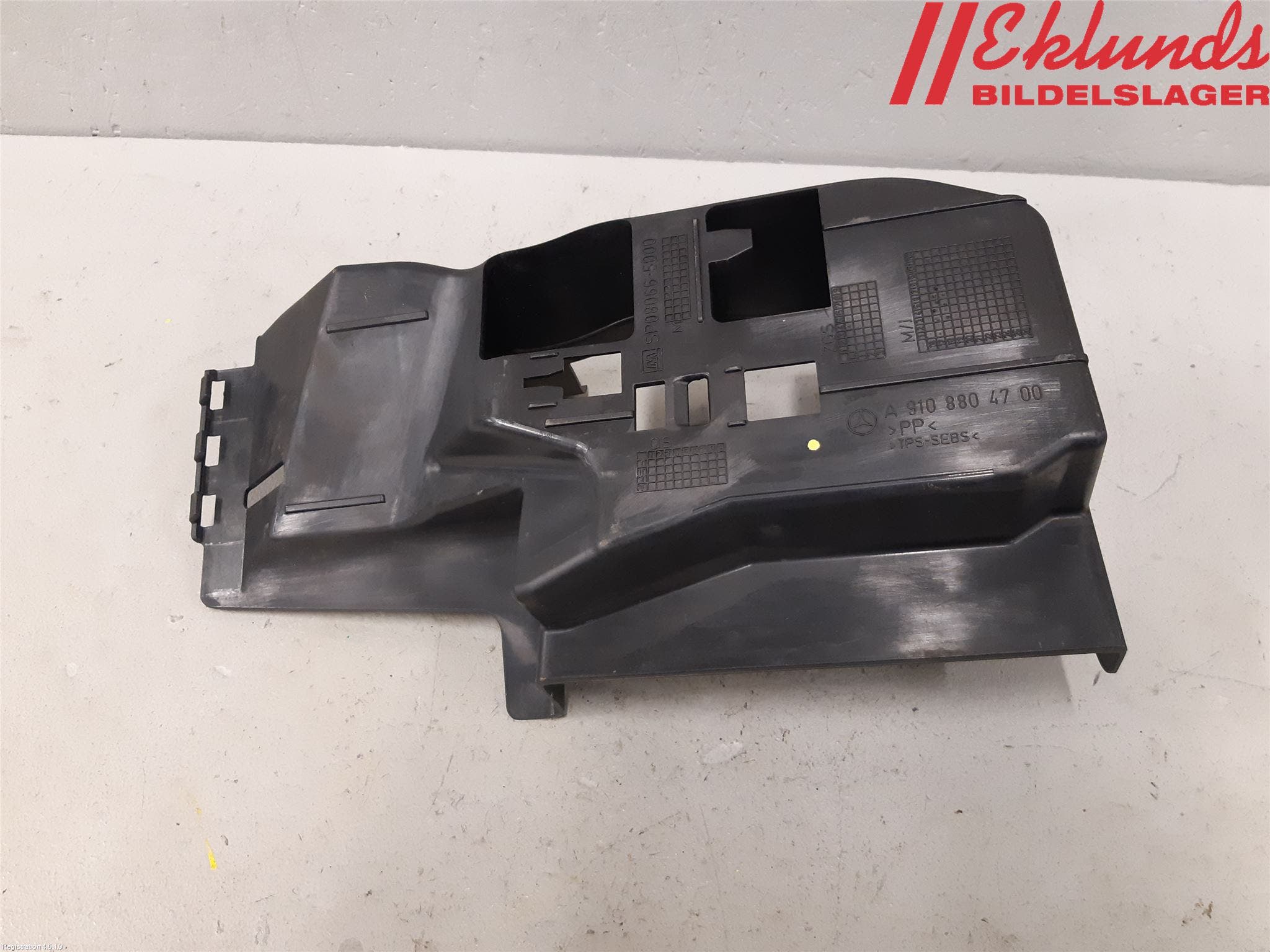 Mercedes-Benz MB SPRINTER (W907/W910) 19- Deflektor Plåt-Plast Kylning