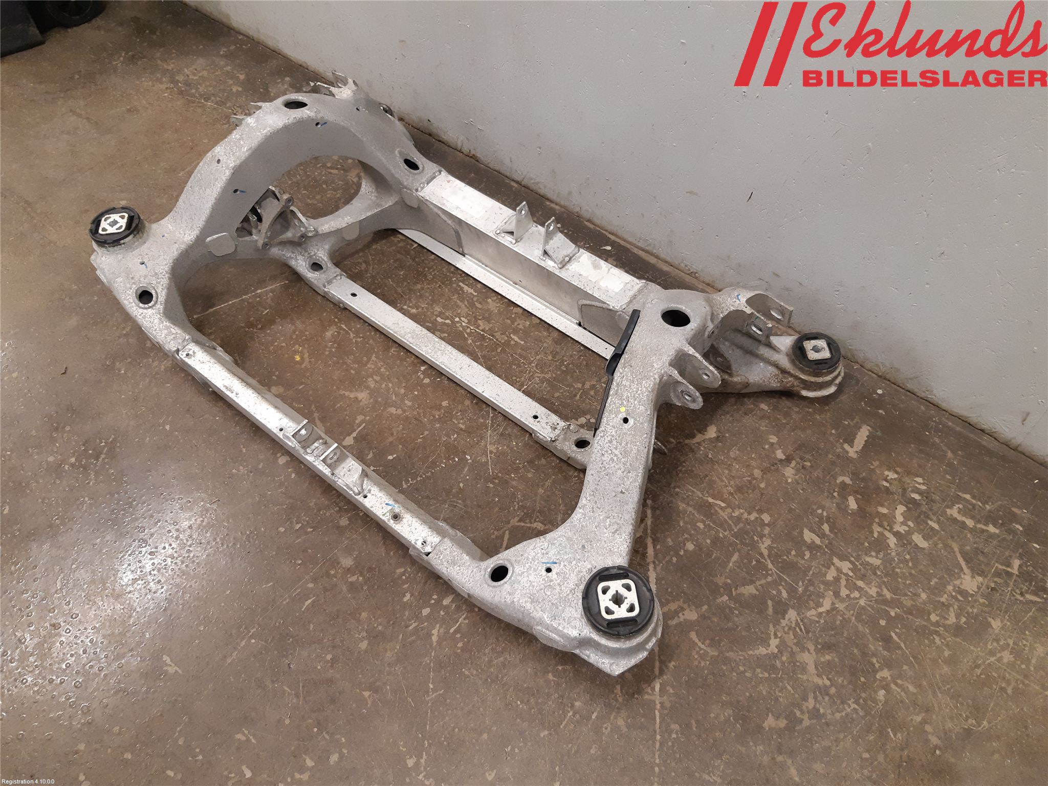 Tesla MODEL S 13- Bakaxelbalk