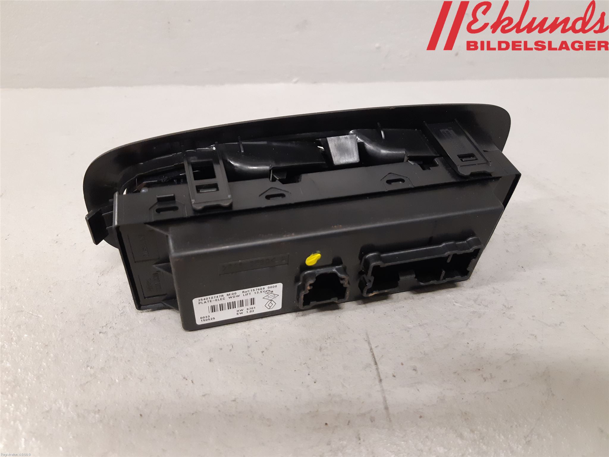 Renault KADJAR 15- Strömställare Elhiss