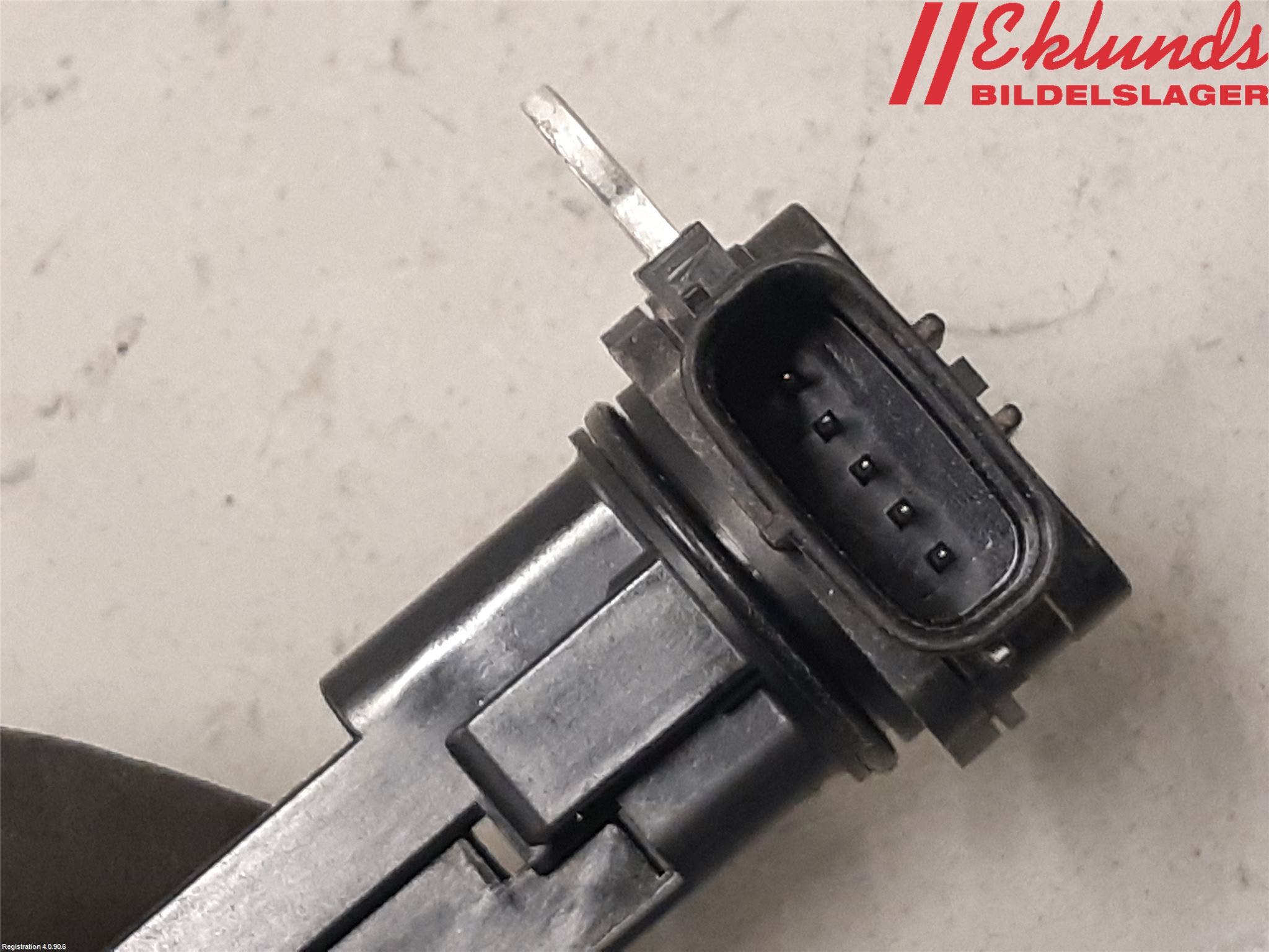 Subaru OUTBACK 15-20 Injluftmassamätare