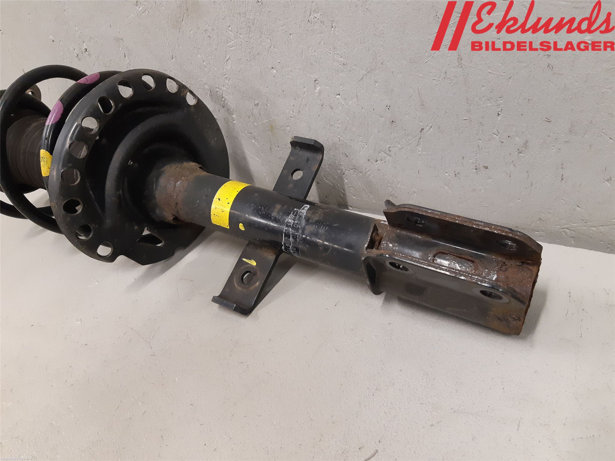 Renault CAPTUR 13-19 Fjäderben Fram Höger