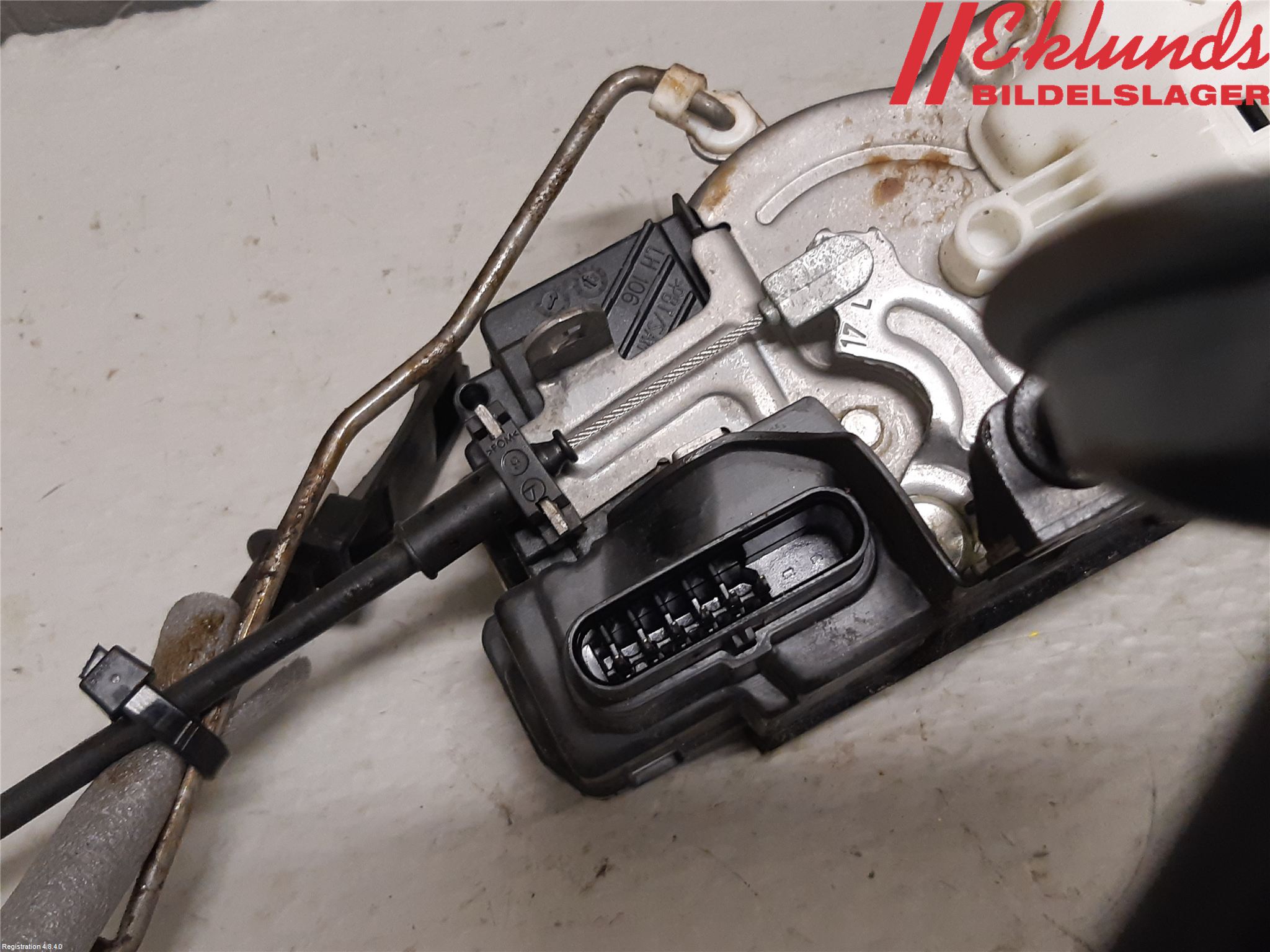 Volvo V40 12-19 Låskista-Dörrlås