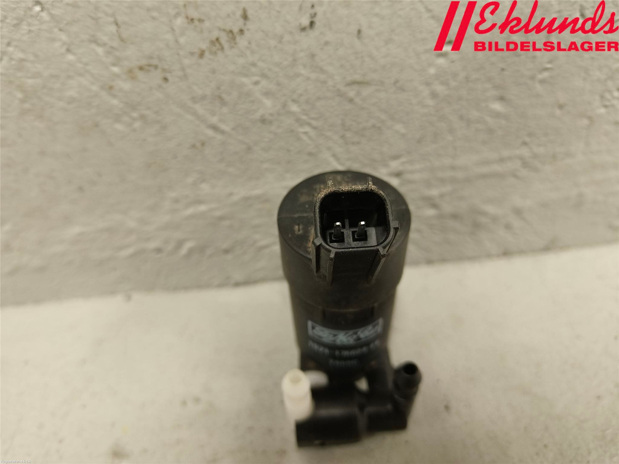 Ford KUGA 08-12 Spolarpump Vindruta