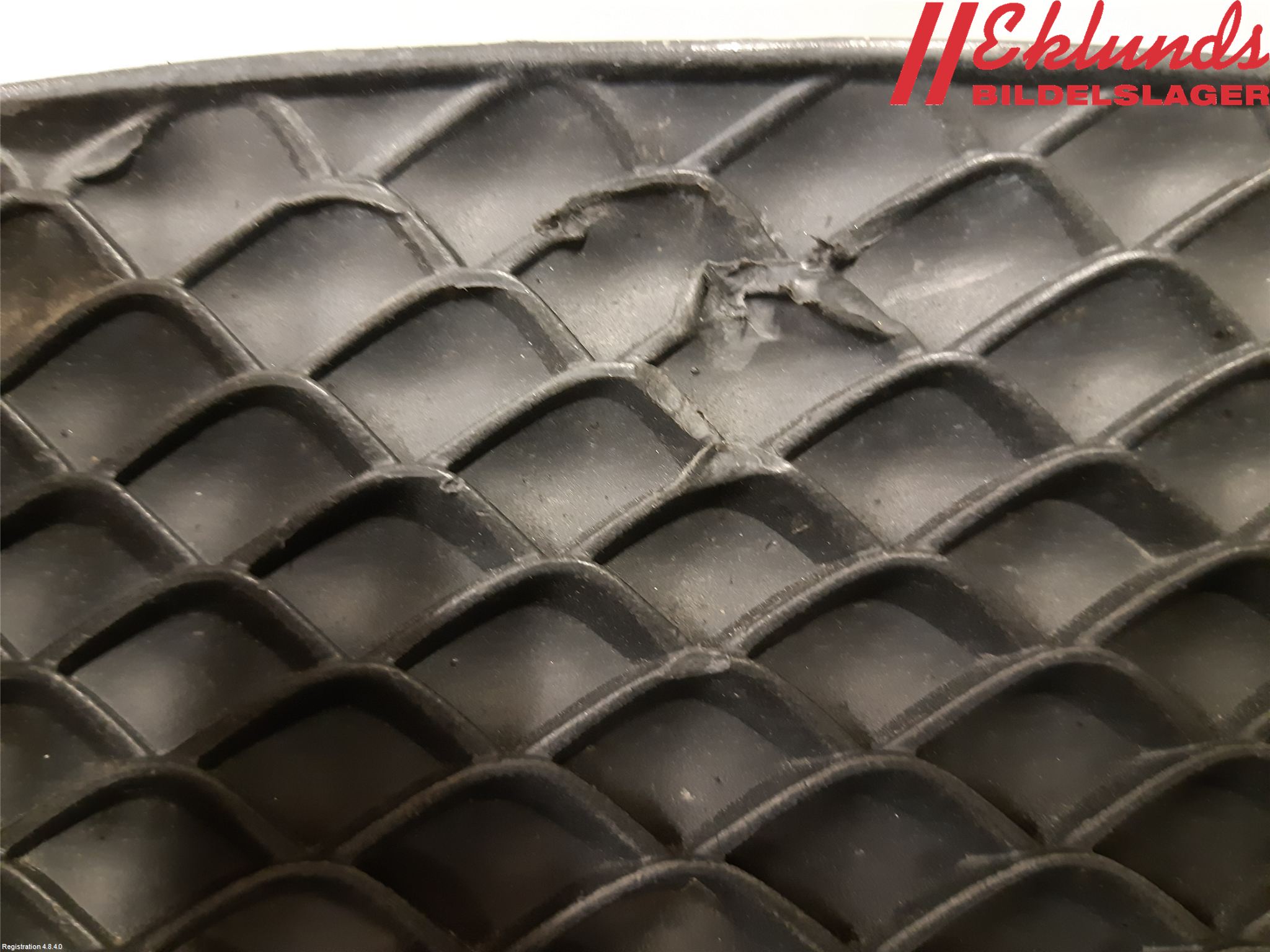 Mercedes-Benz MB E-KLASS (W213) 16-23 Stöt Utfyllnad-List-Grill