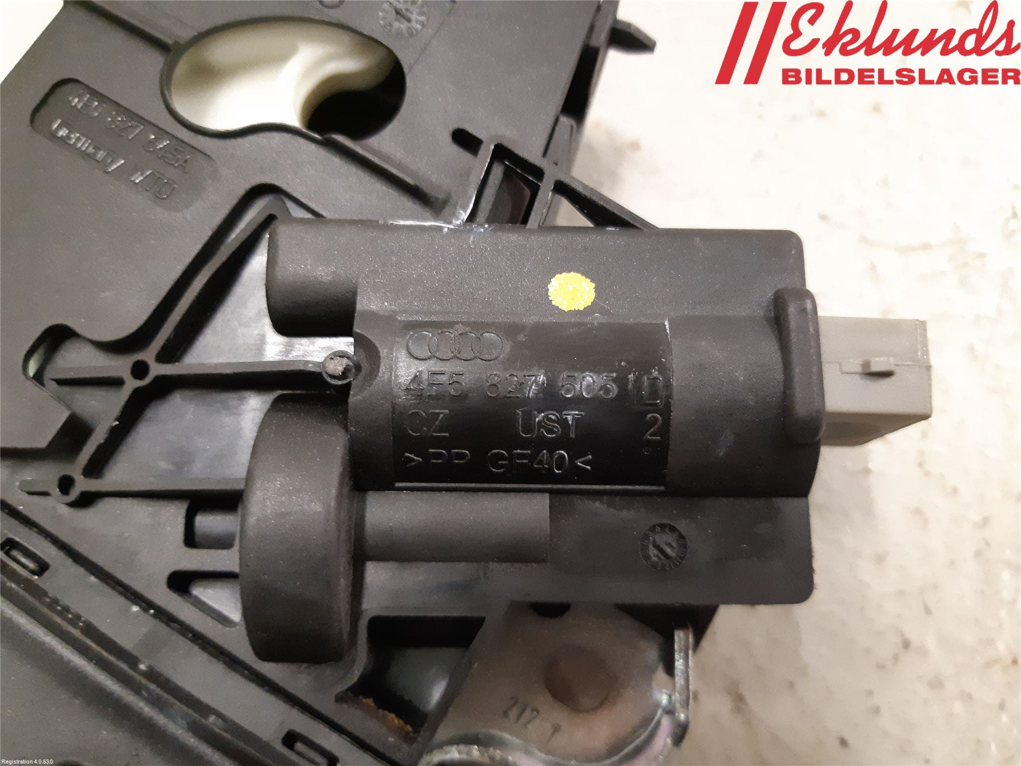 Audi A4/S4 08-11 Låskista Baklucka