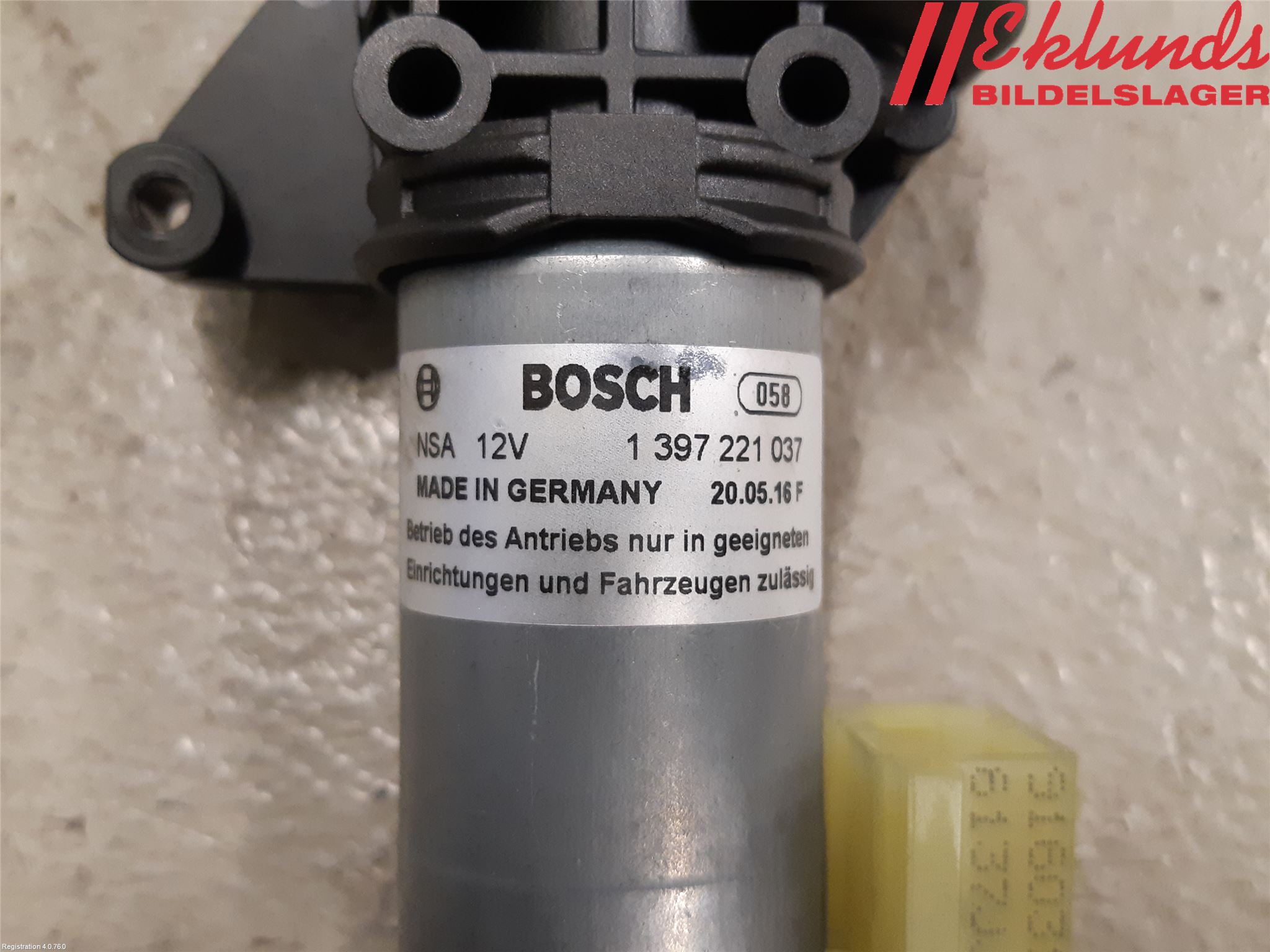 Audi A4/S4 B9 16-19 Bakluckeöppnare Automatisk