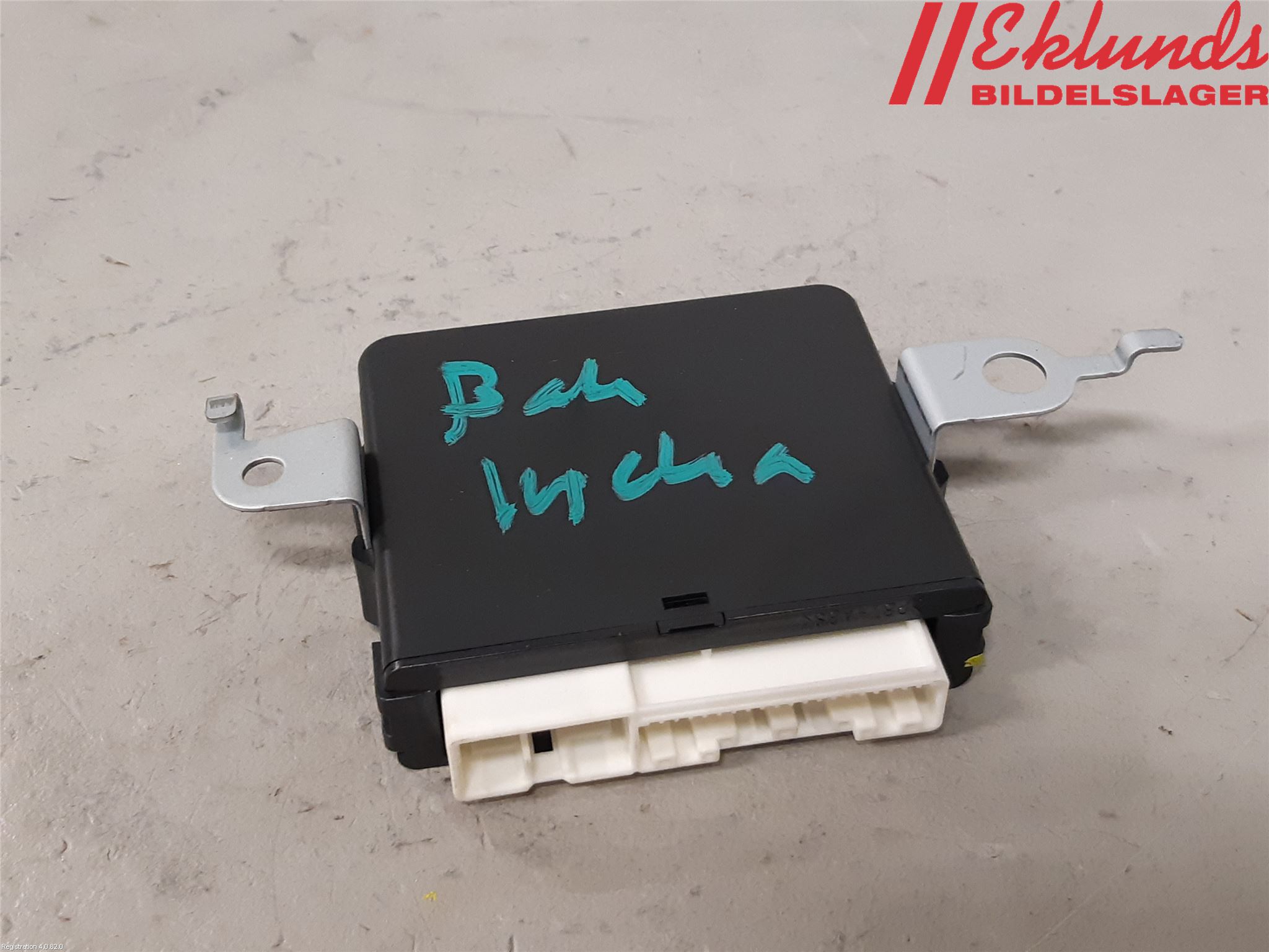 Toyota RAV4 19- Styrenhet Baklucka