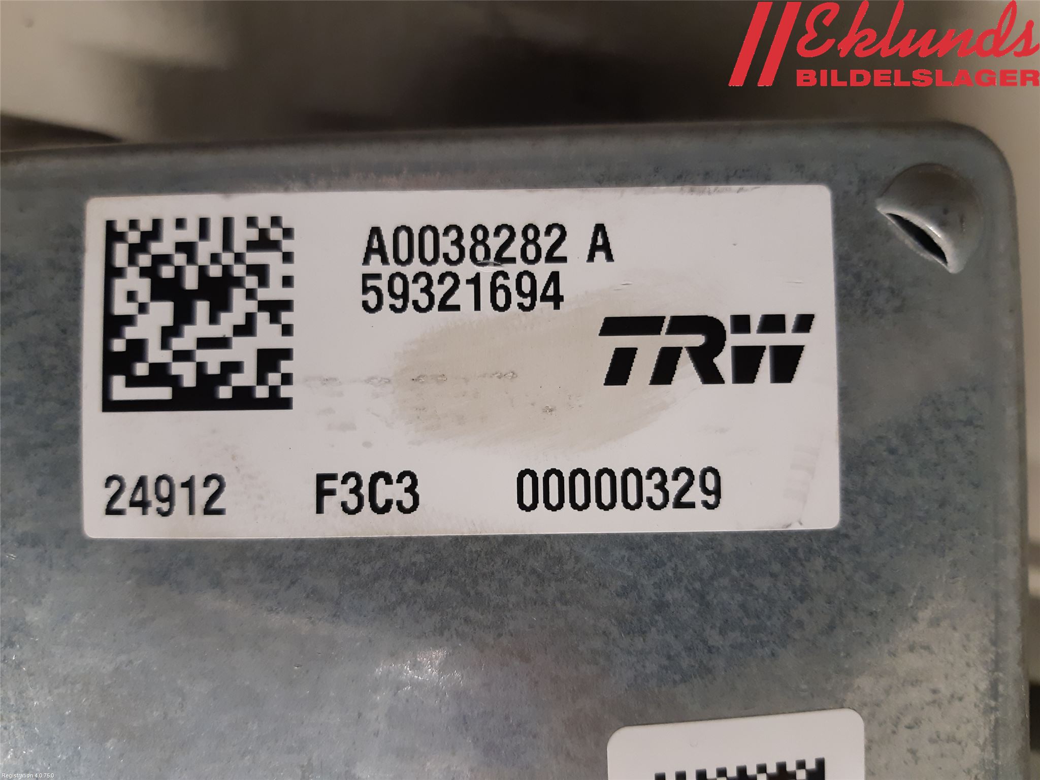 Fiat 500L 13-19 Rattaxelagg Med Inb Servo