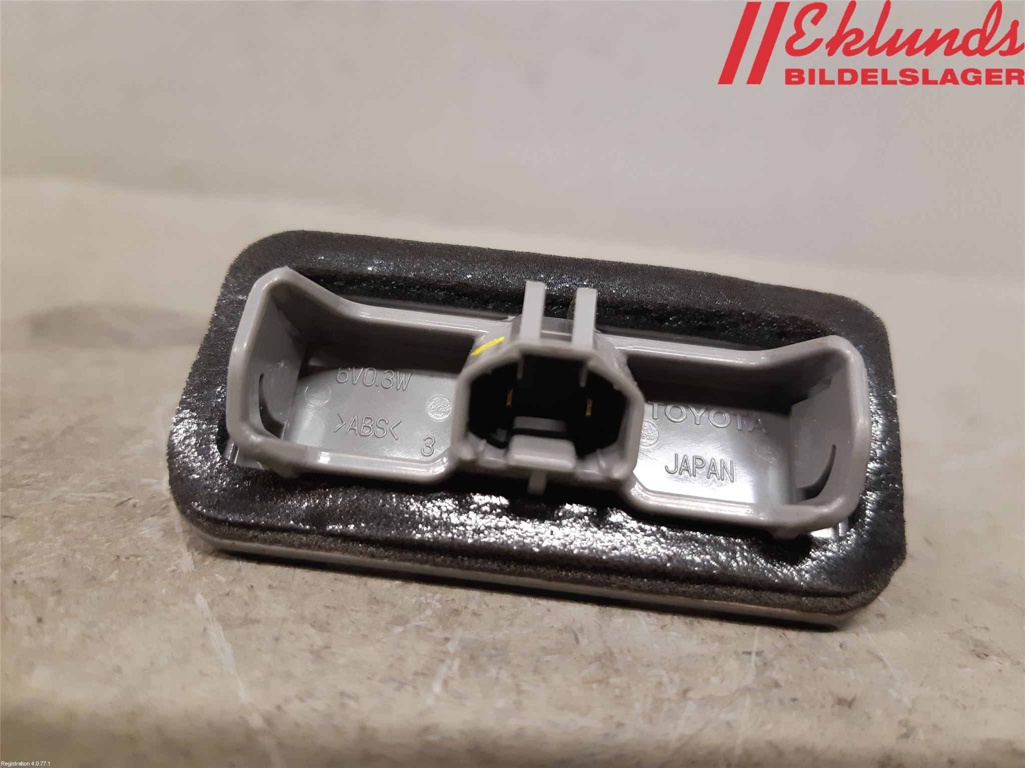 Toyota RAV4 19- Skylt Belysning