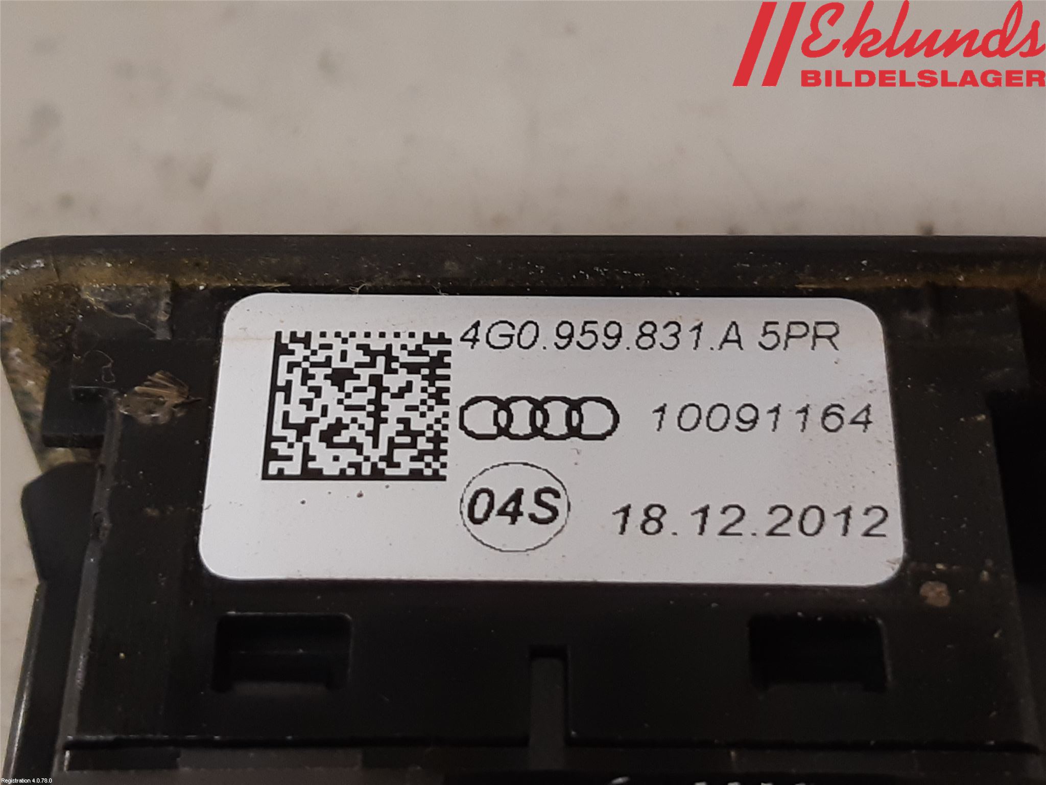 Audi A4 ALLROAD 09-16 Strömställare Baklucka