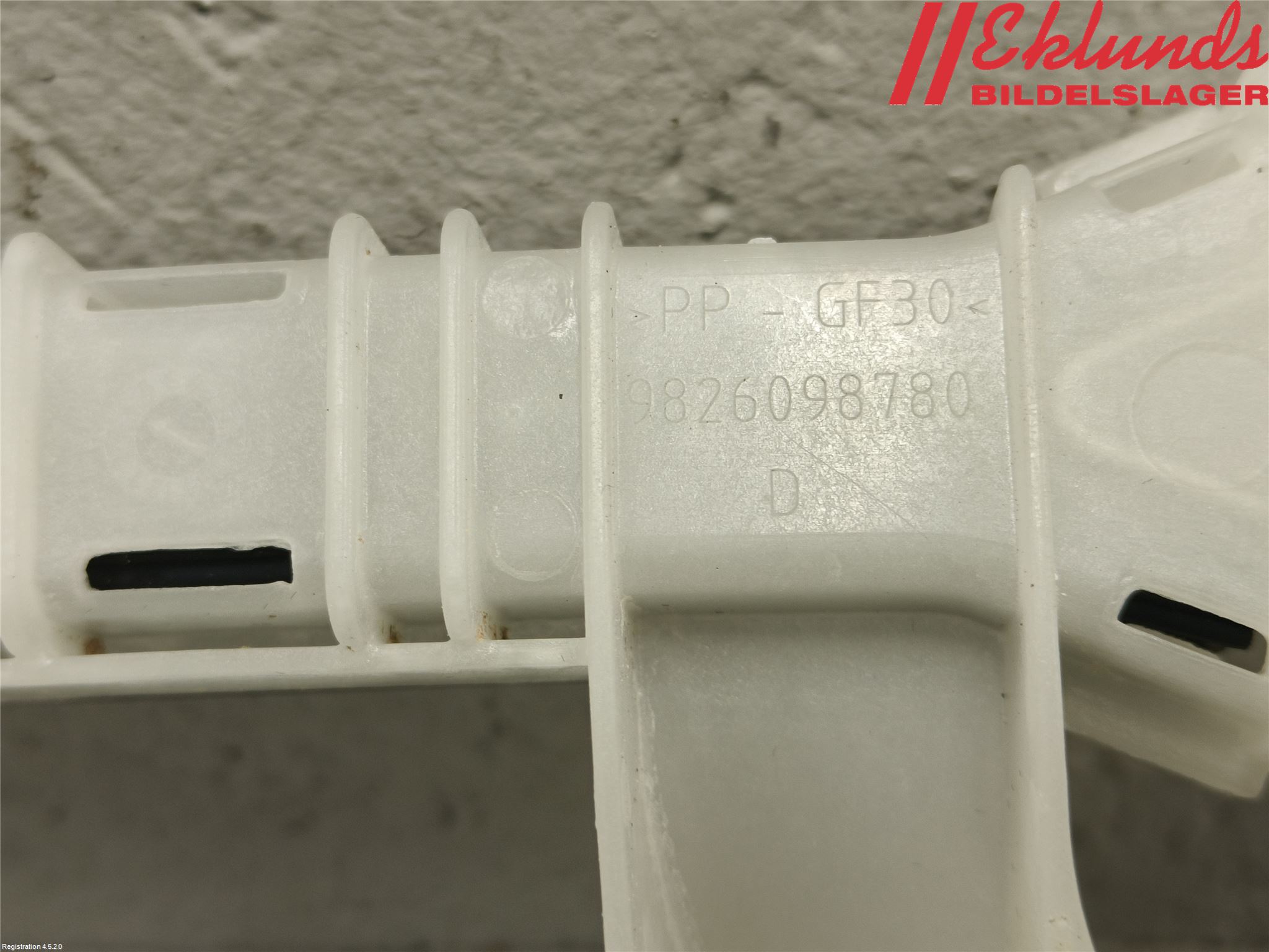 Peugeot 2008/E-2008 20- Styrlist Ruta