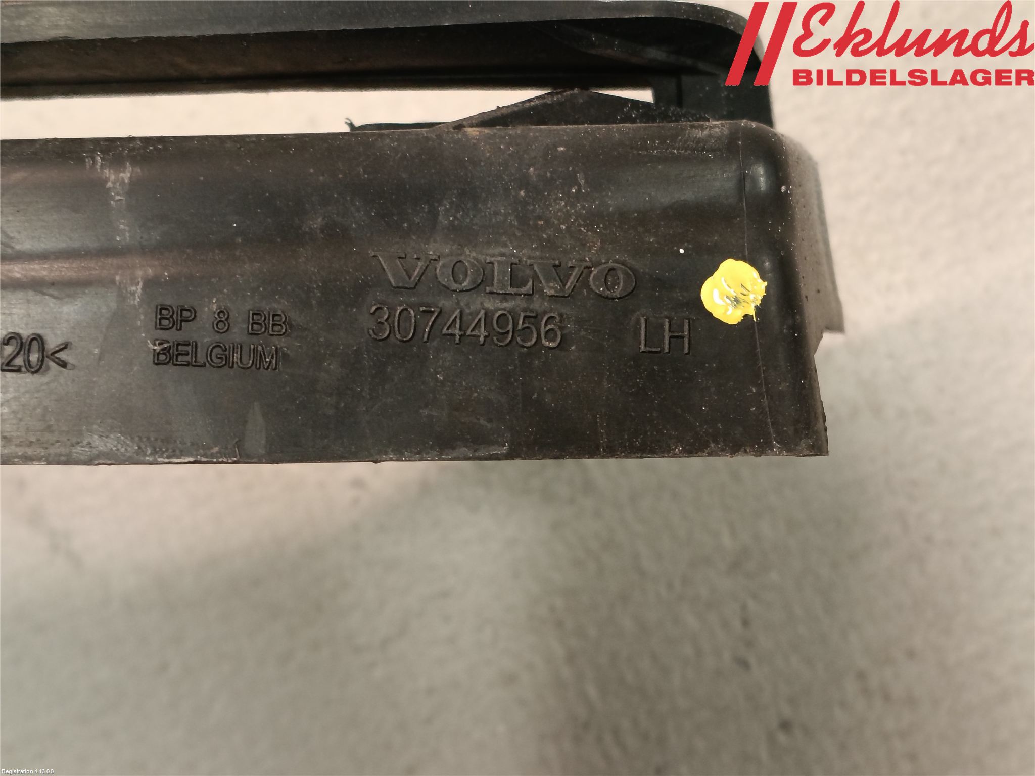 Volvo S40 08-12 Strålkast Fästsarg