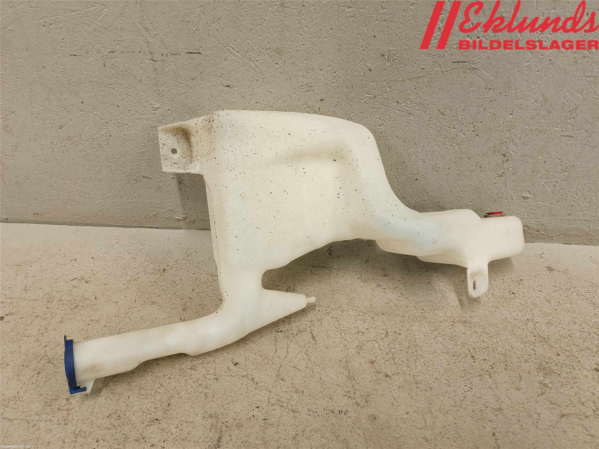 Ford FIESTA 09-12 Spolartank Vindruta