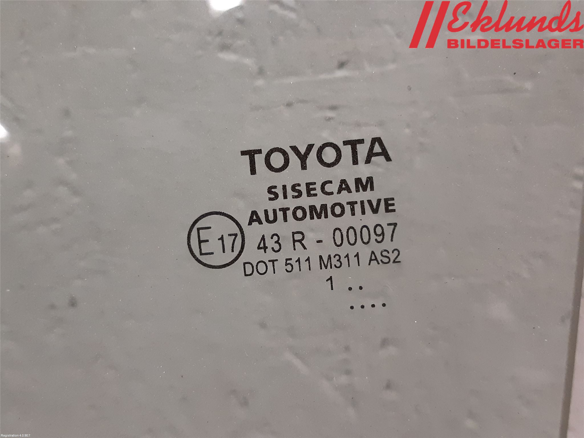 Toyota C-HR 16-23 Dörruta Bak Vänster