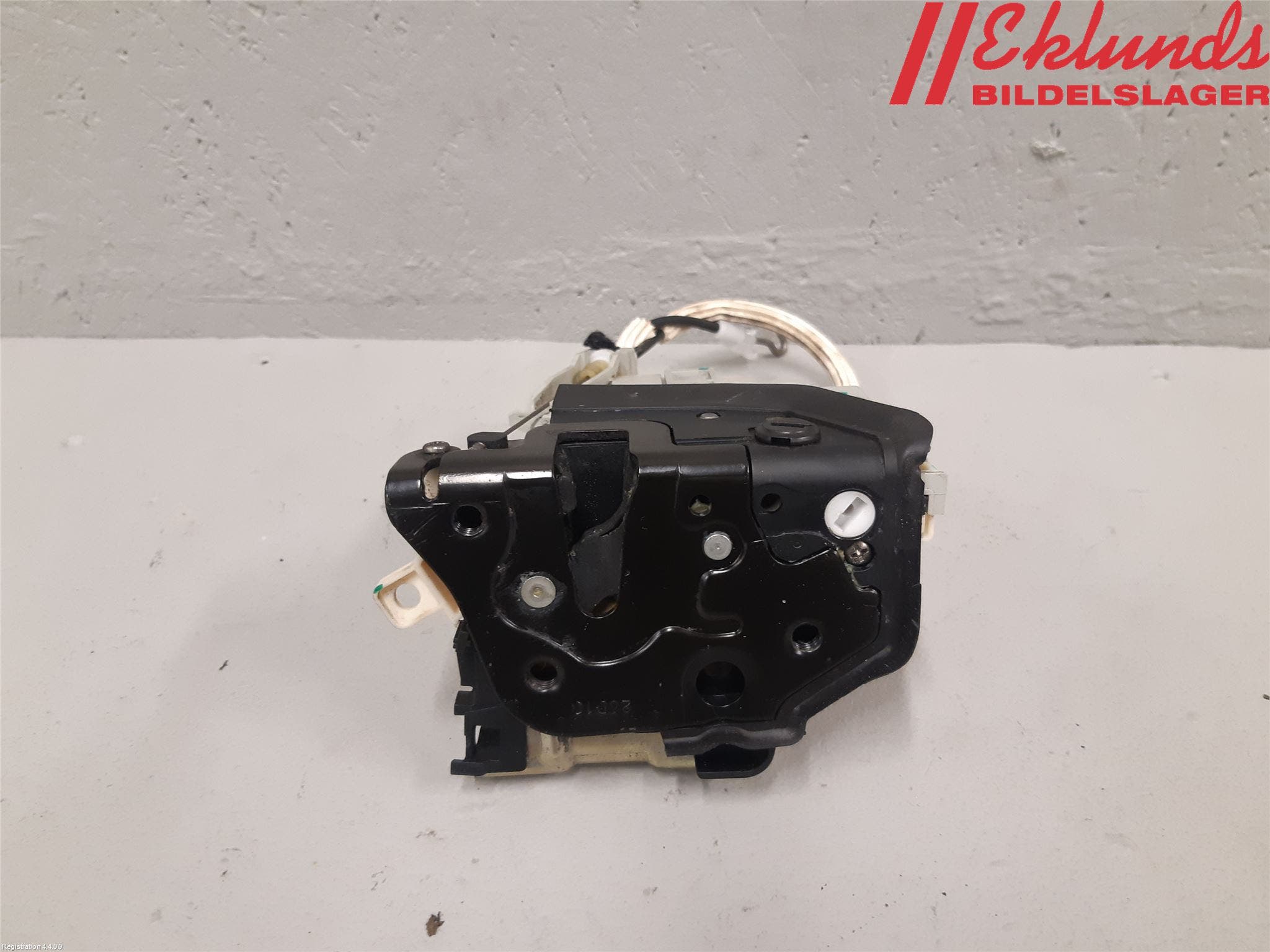 Audi Q5 09-16 Låskista-Dörrlås