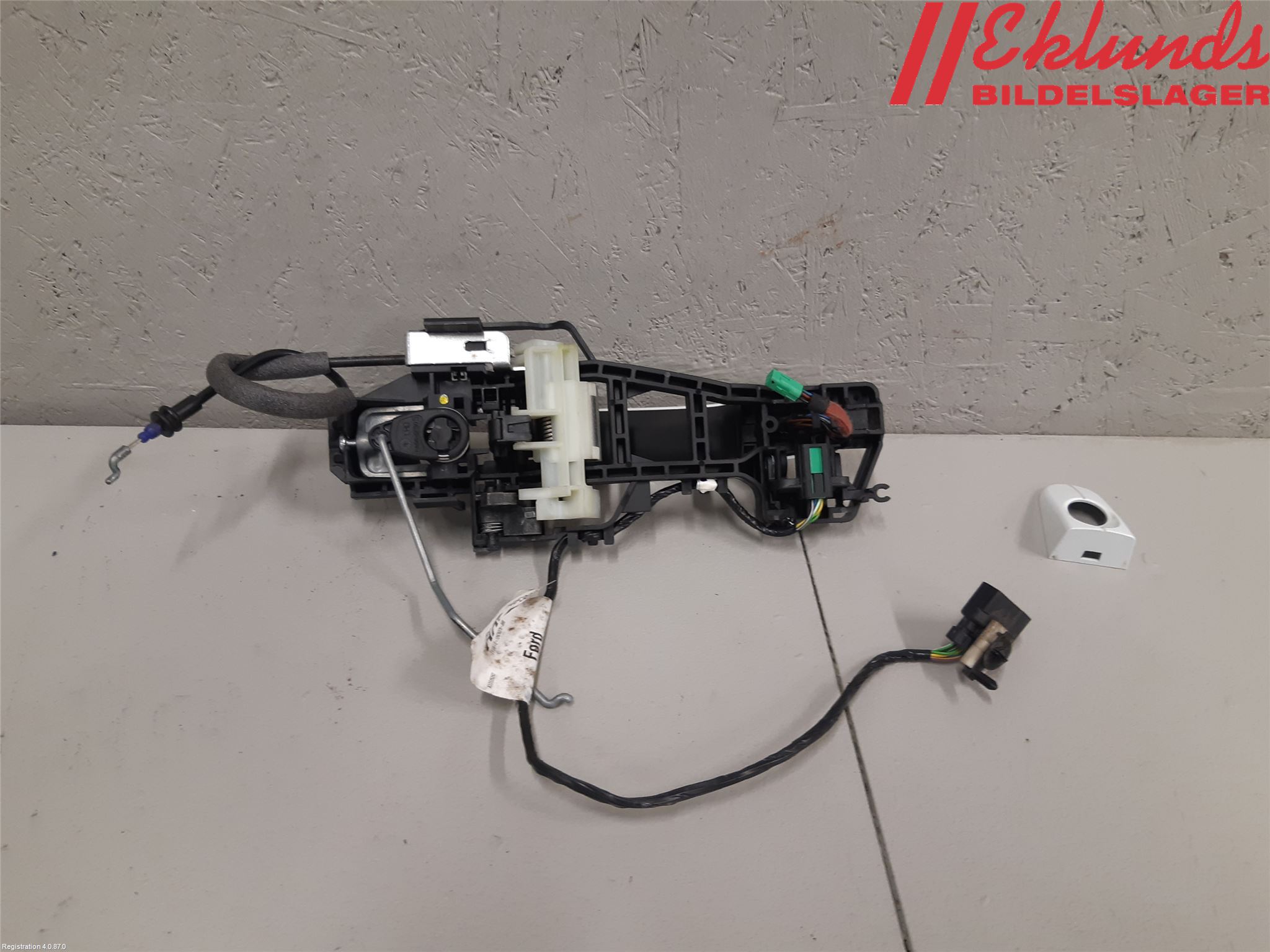 Ford FOCUS 15-18 Dörrhandtag Yttre Vä