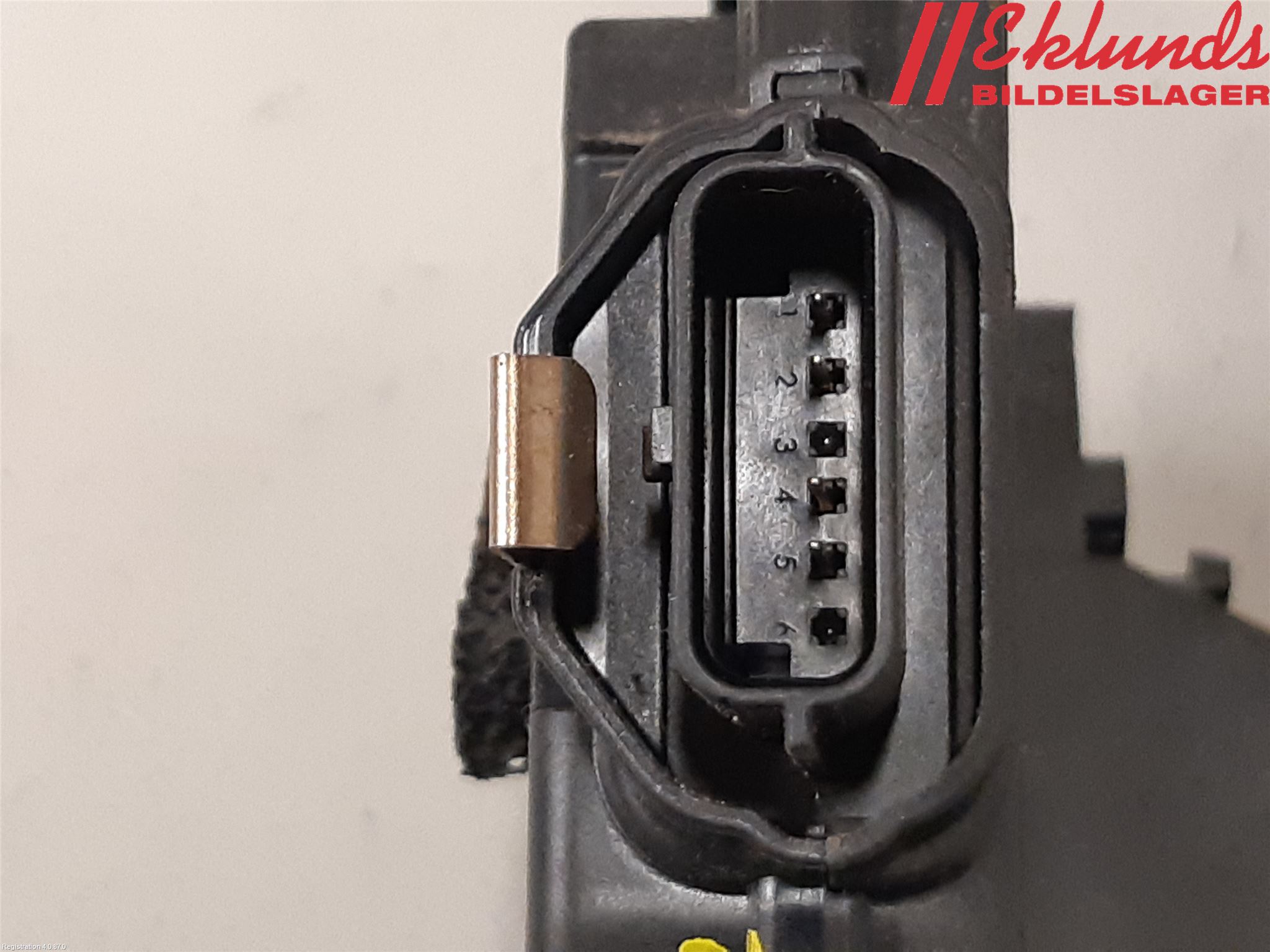 Renault CAPTUR 13-19 Låskista-Dörrlås