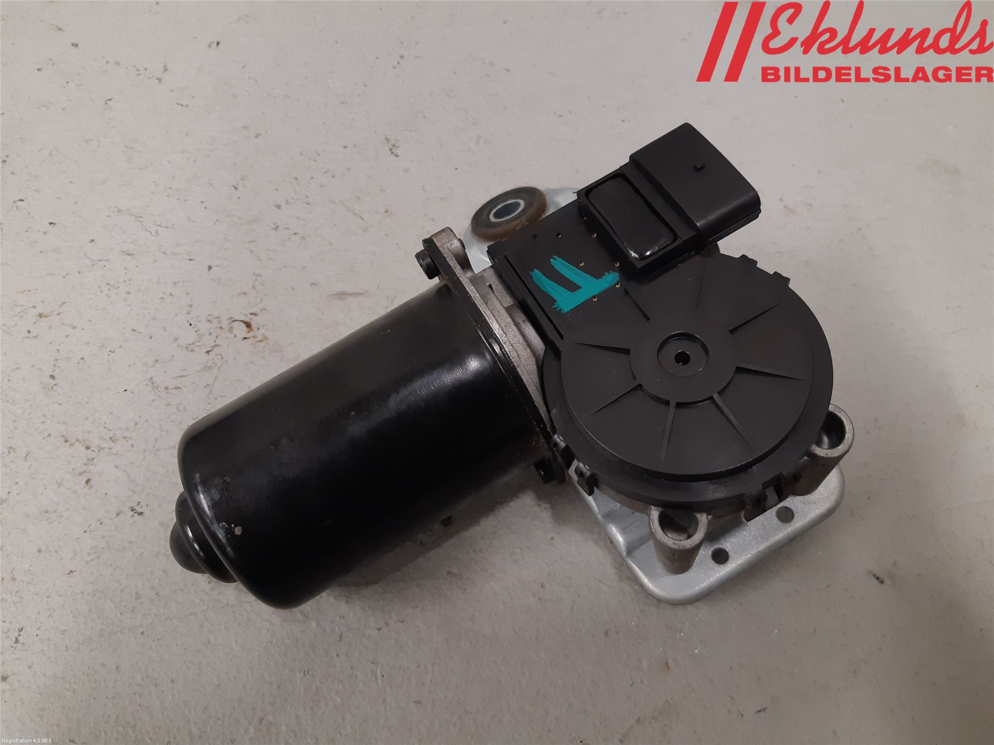 Kia SPORTAGE (SL) 11-15 Torkarmotor Vindruta