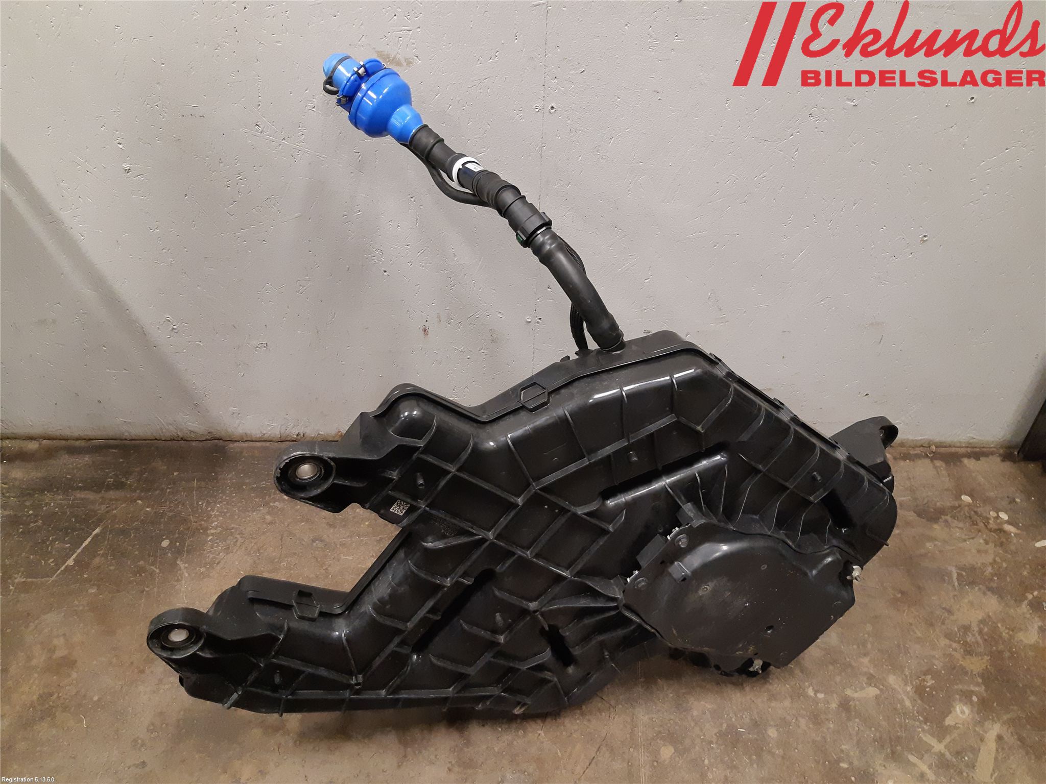 Volkswagen VW TRANSP/CARAVELLE/CALIFORNIA T8 25- Adblue Tank