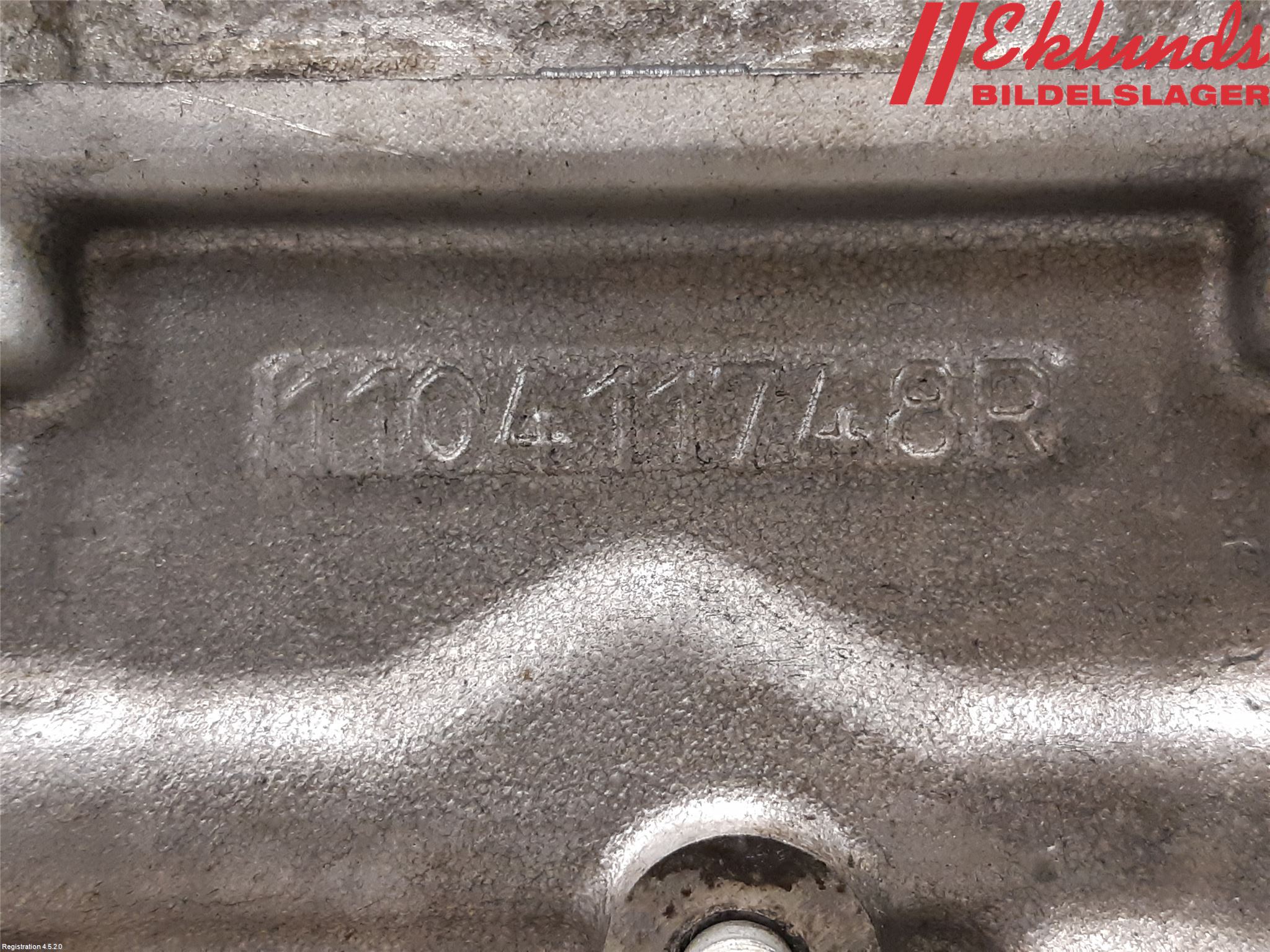 Renault TRAFIC/E-TECH 15- Topplock Diesel