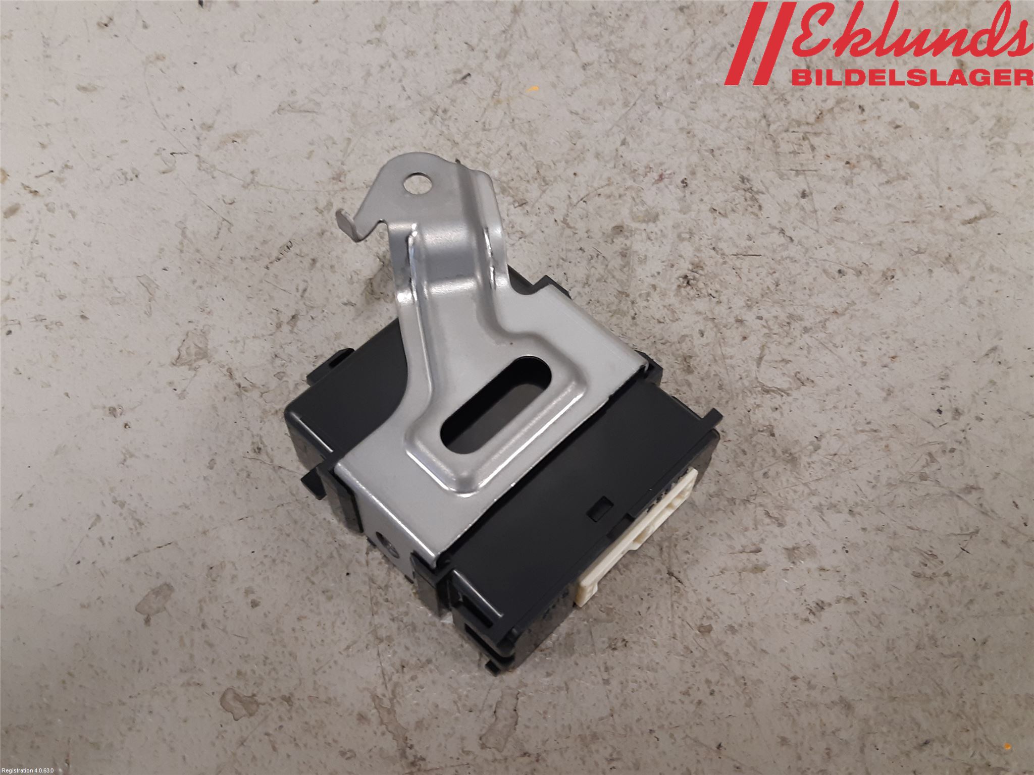 Toyota COROLLA 19- Relä Torkarmotor