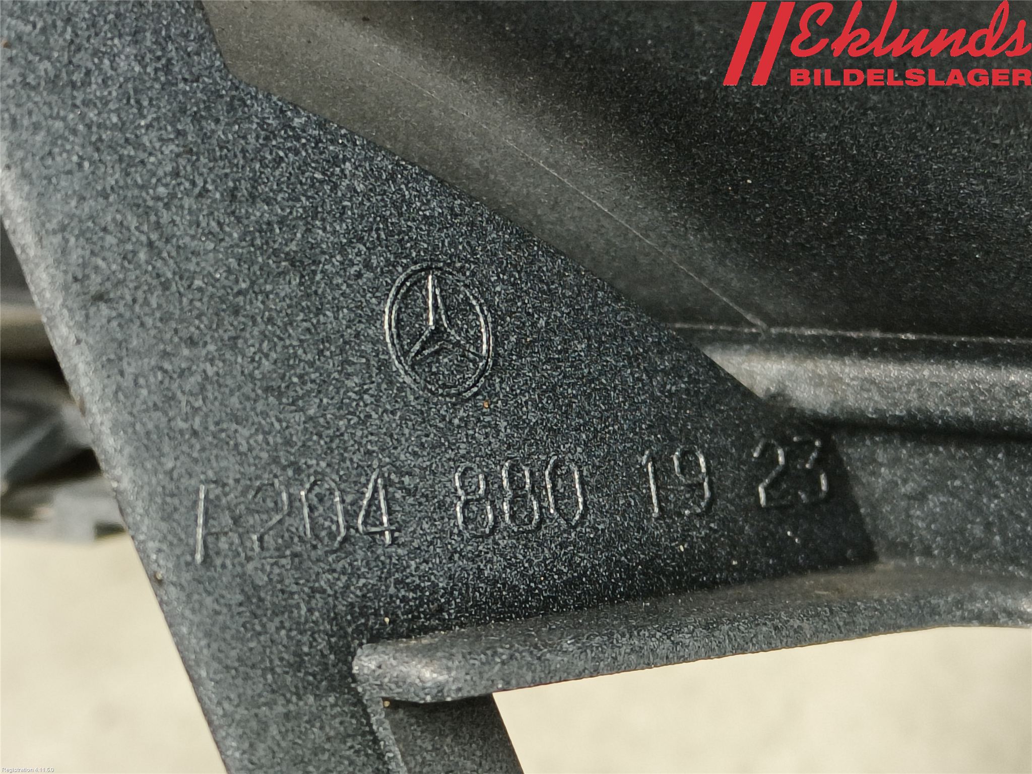 Mercedes-Benz MB C-KLASS (W204) 07-15 Grill Komp