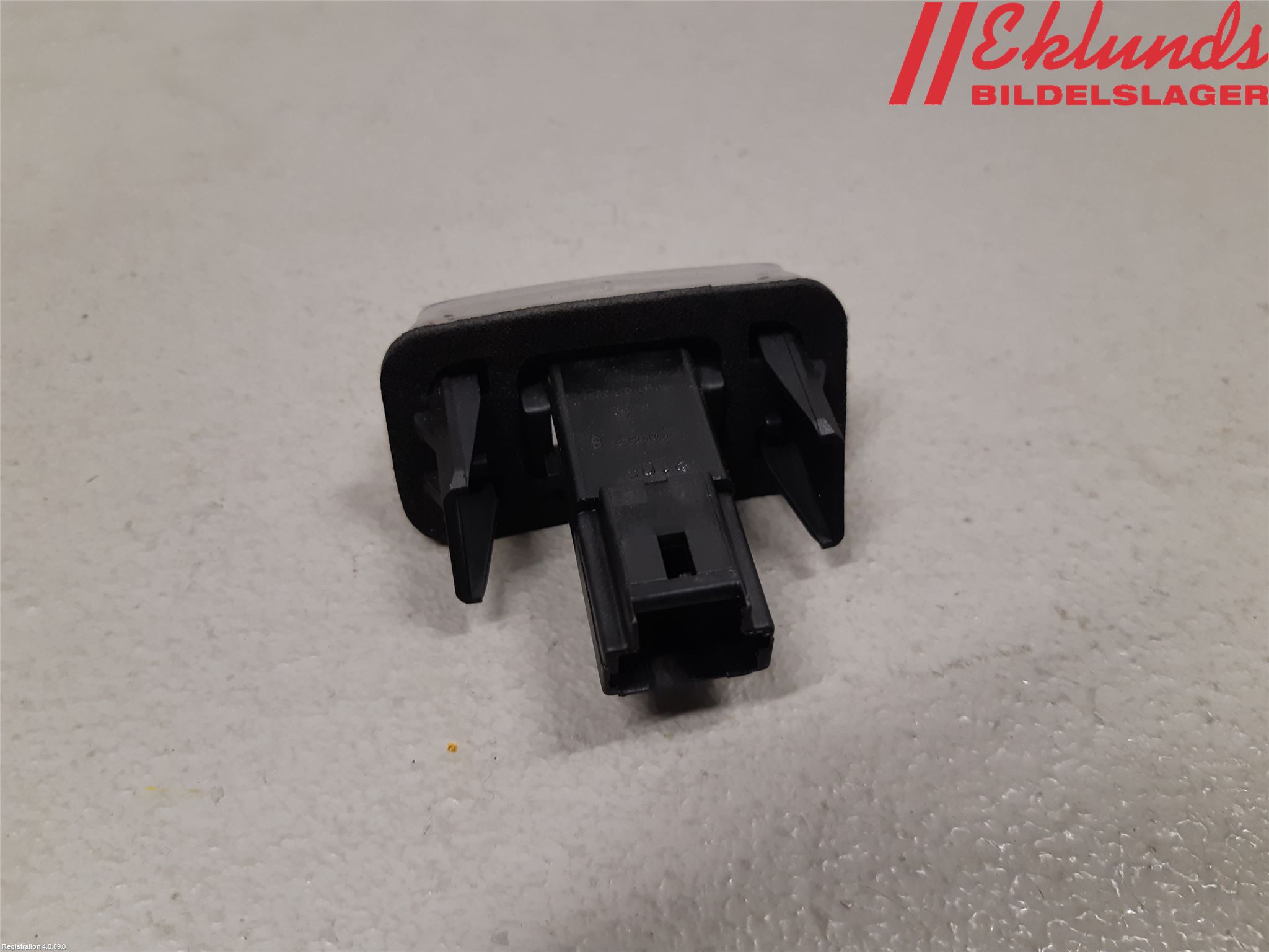 Peugeot EXPERT/E-EXPERT 17- Skylt Belysning