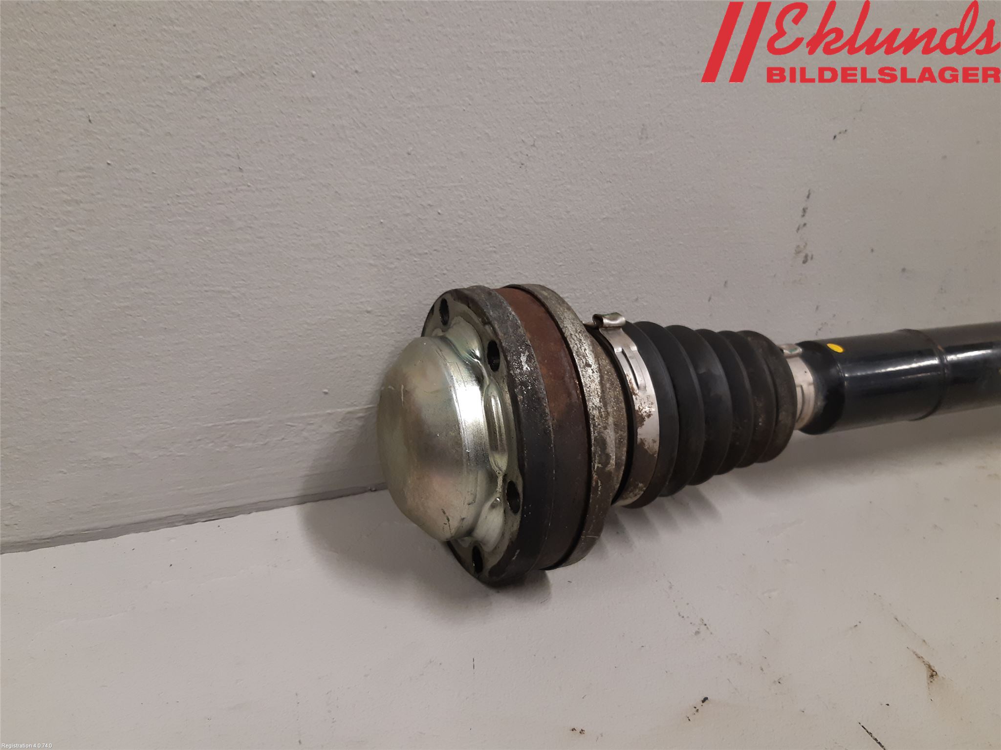 Volkswagen VW GOLF VI 09-13 Drivaxel Fram Höger