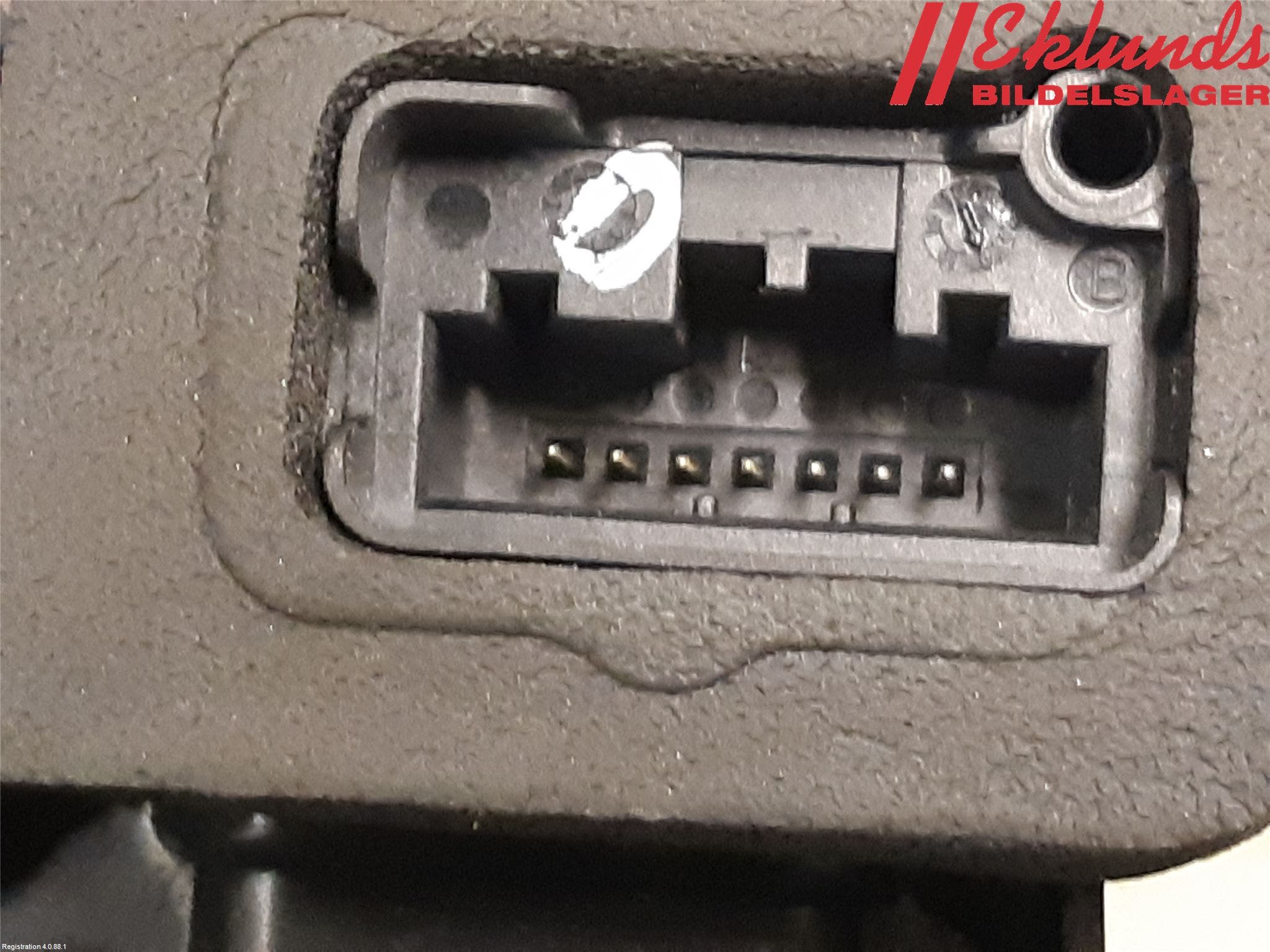 Volkswagen VW PASSAT 15-19 Låskista-Dörrlås