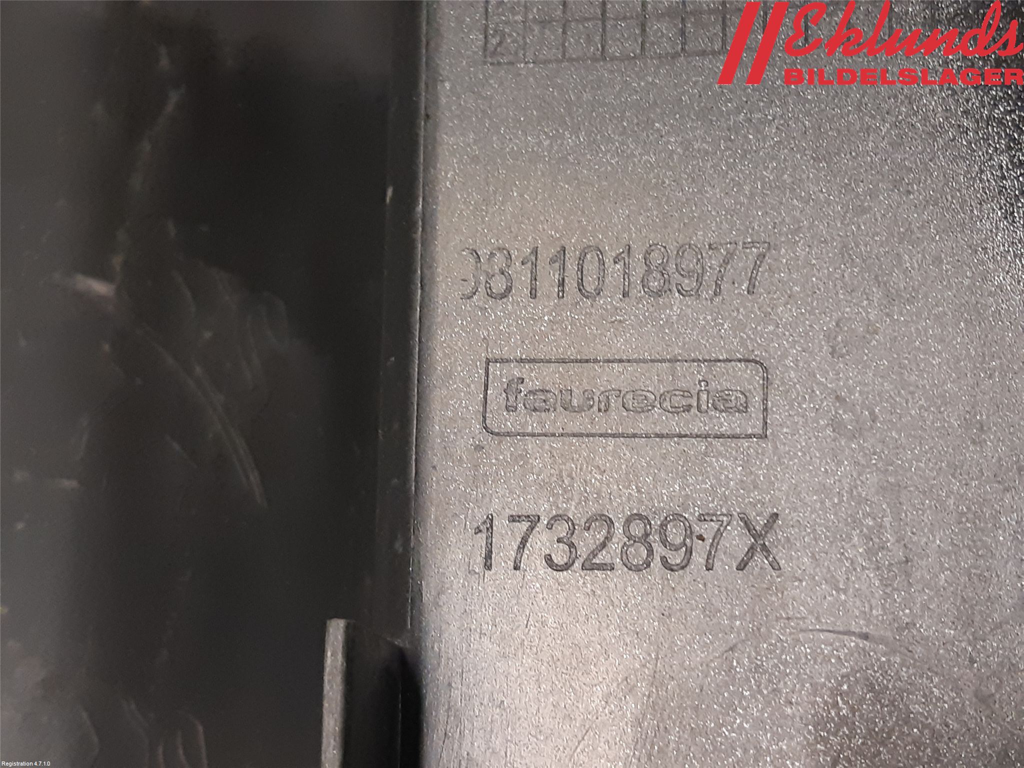 Peugeot 3008 17-24 Stötfångardel Bak Hö